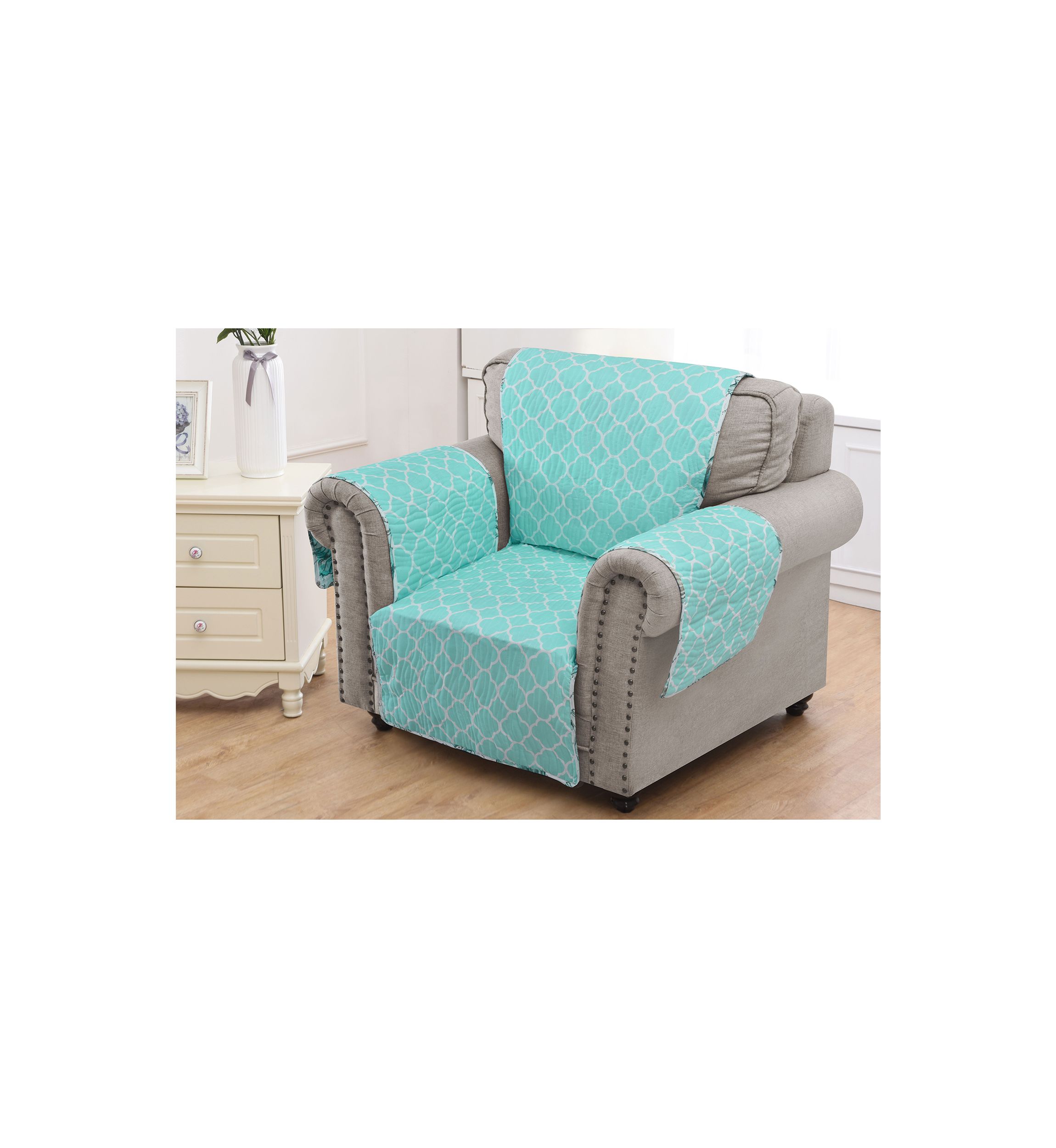 Cruz White Armchair Furniture Protector