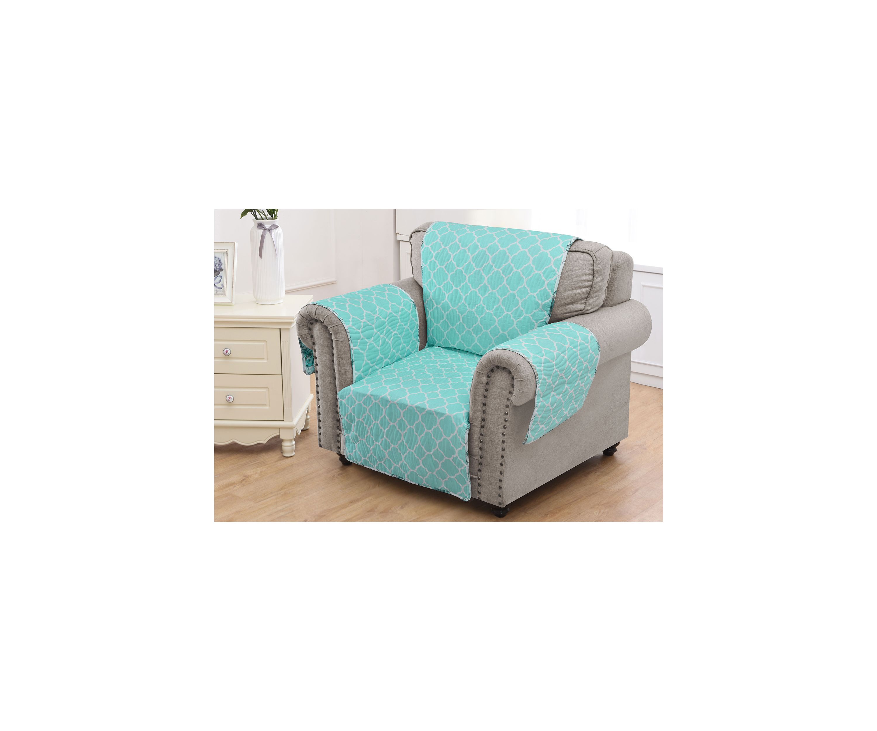 Cruz White Armchair Furniture Protector