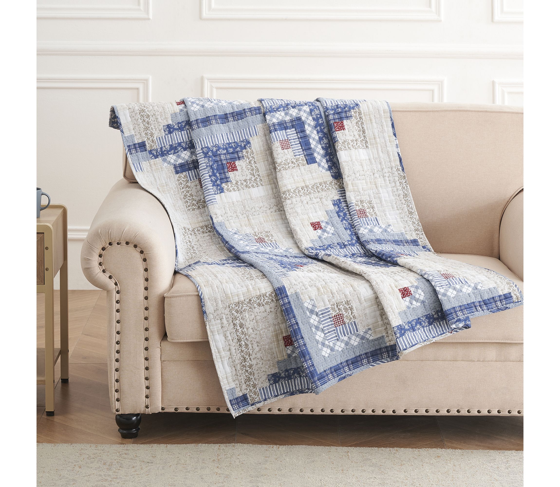 Cottage Cabin Throw