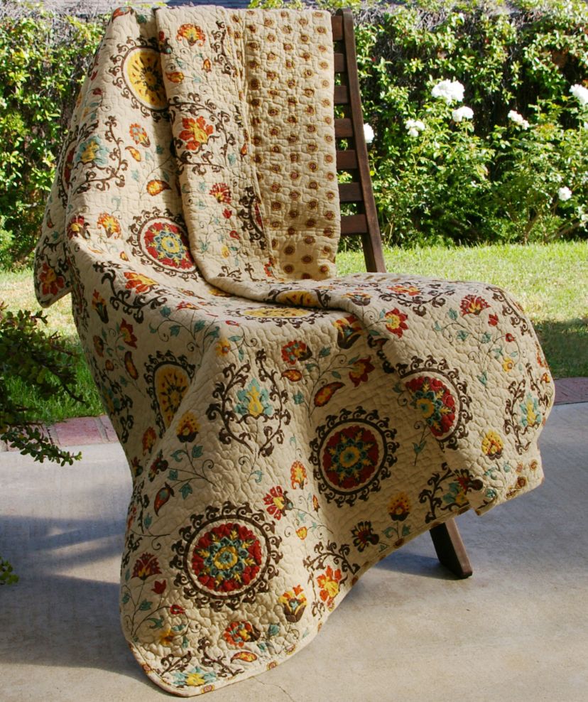 Andorra Throw