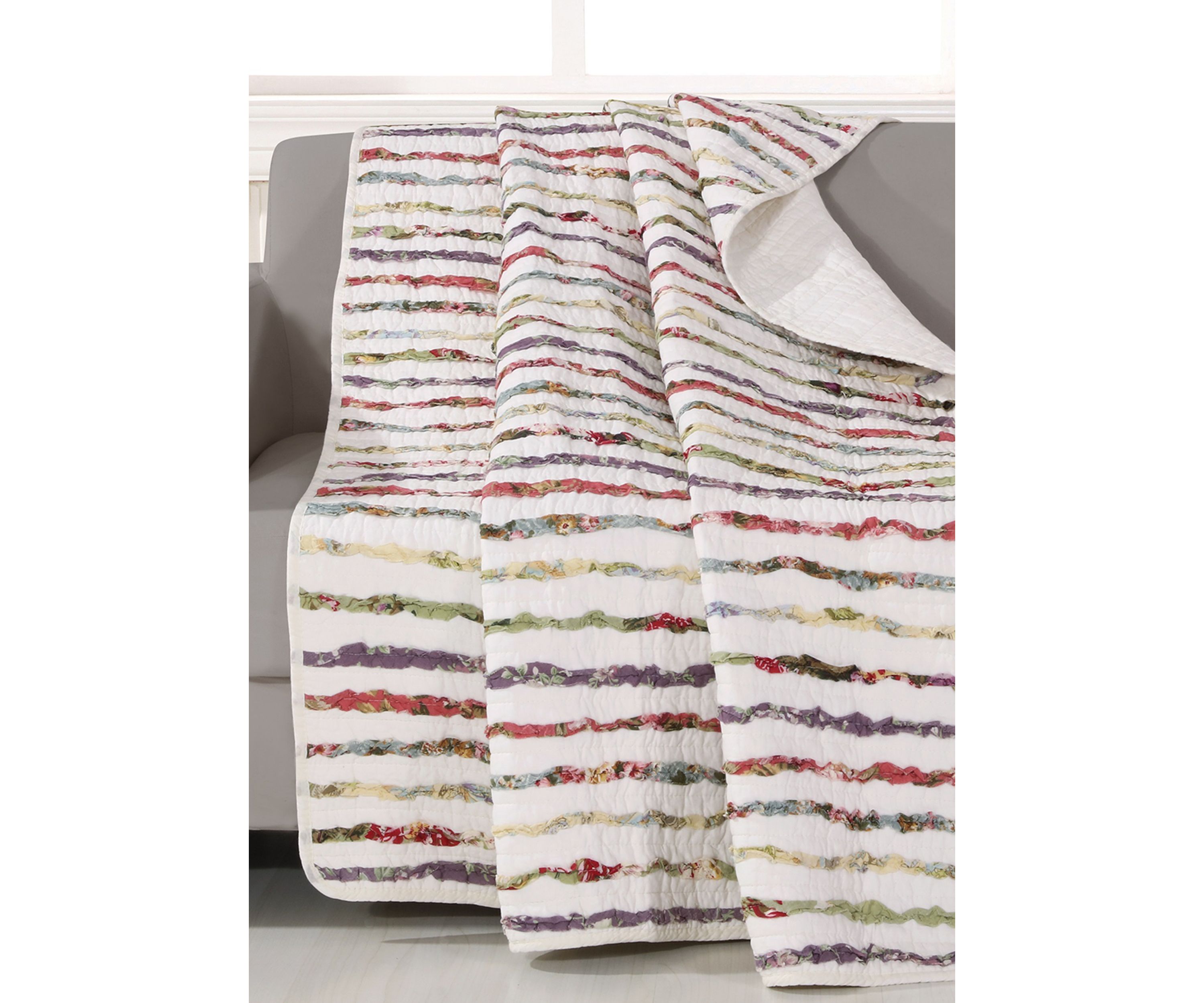 Bella Ruffle Throw