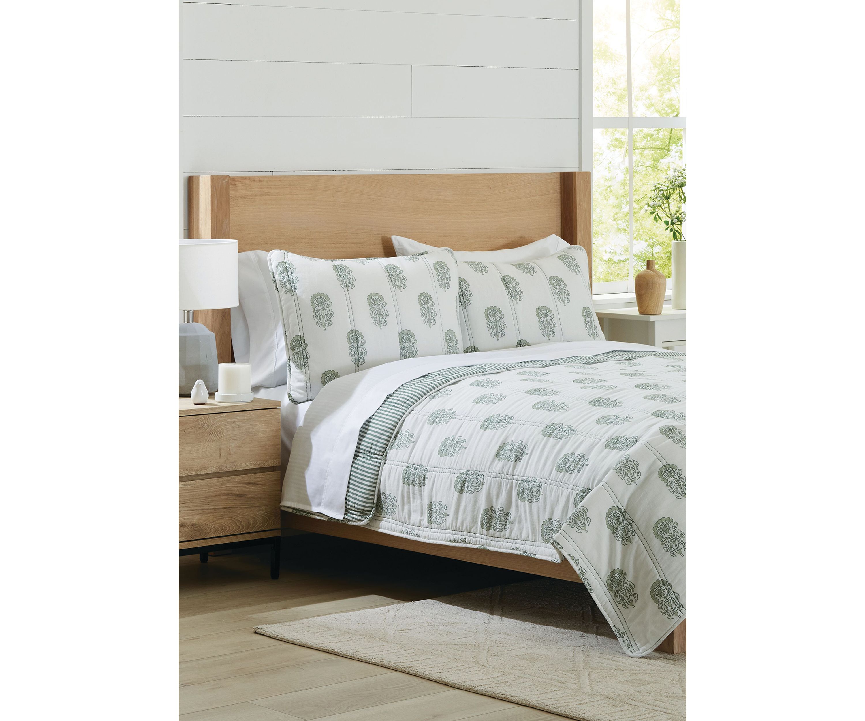 Sage Floral Quilt Set