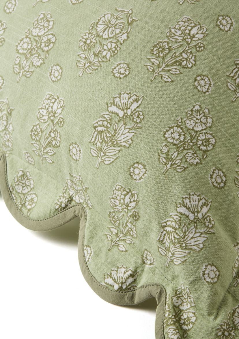 Floral Printed Scalloped Throw Pillow
