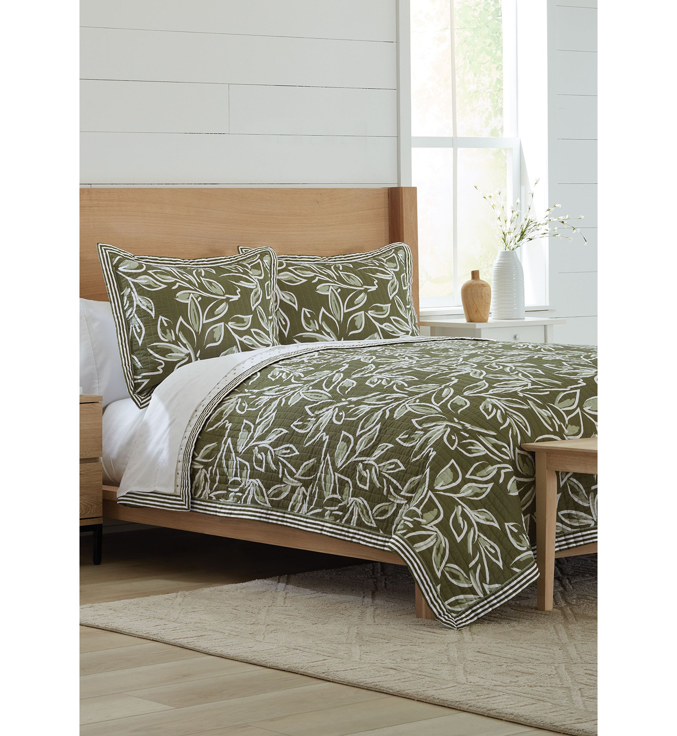 Fall Green Leaves 3-Piece Quilt Set