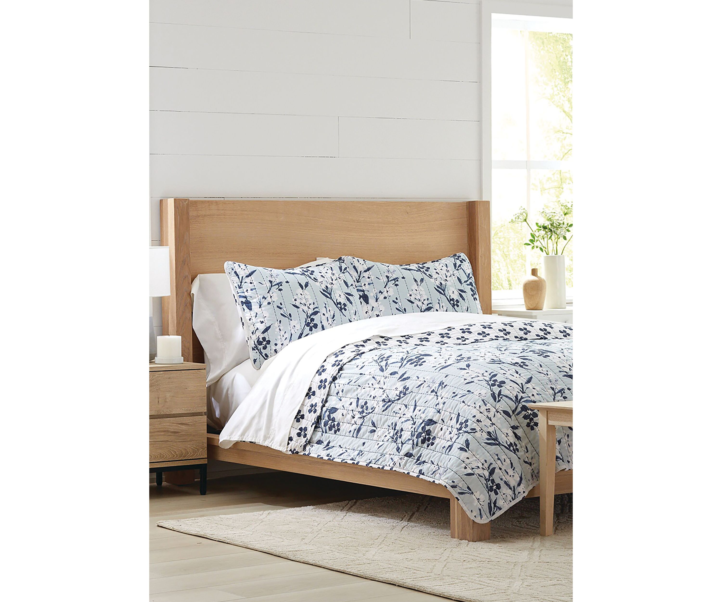Carolina Blue Floral Printed Quilt Set