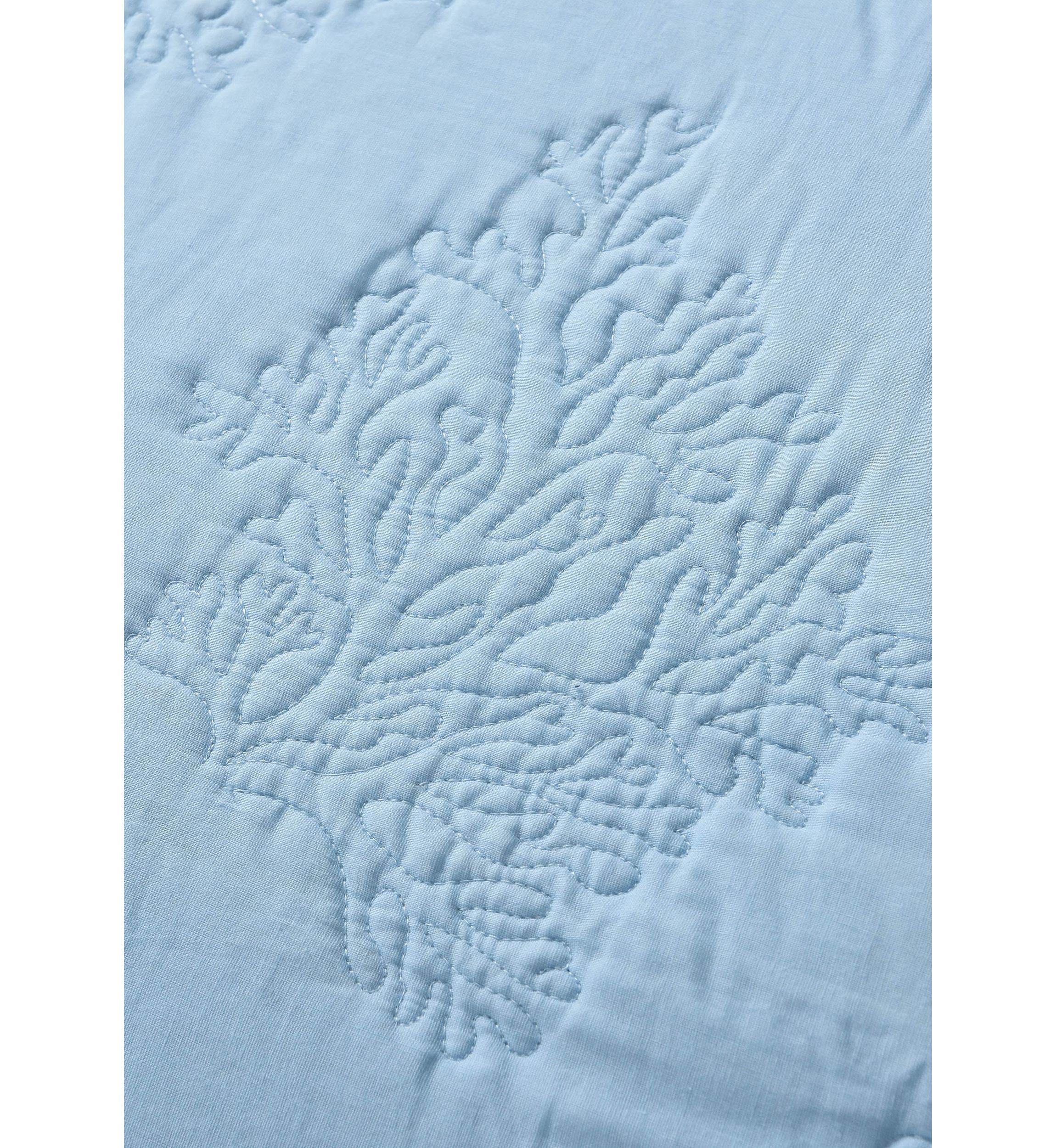 Solid Coral Quilt Set