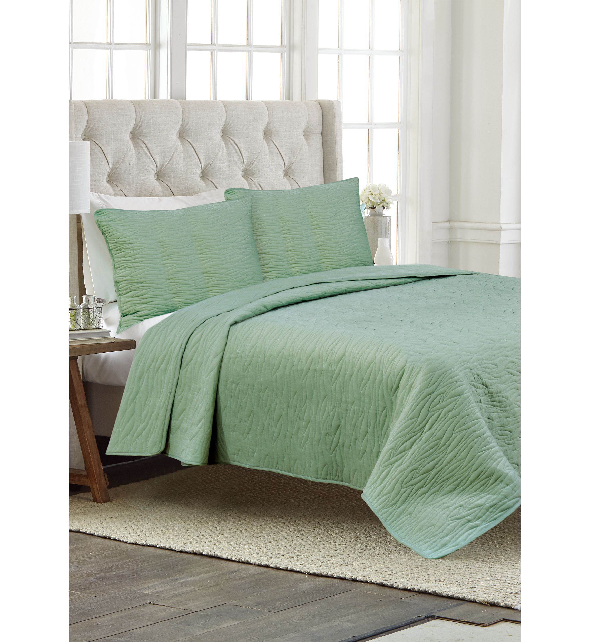 Wave Quilt Set
