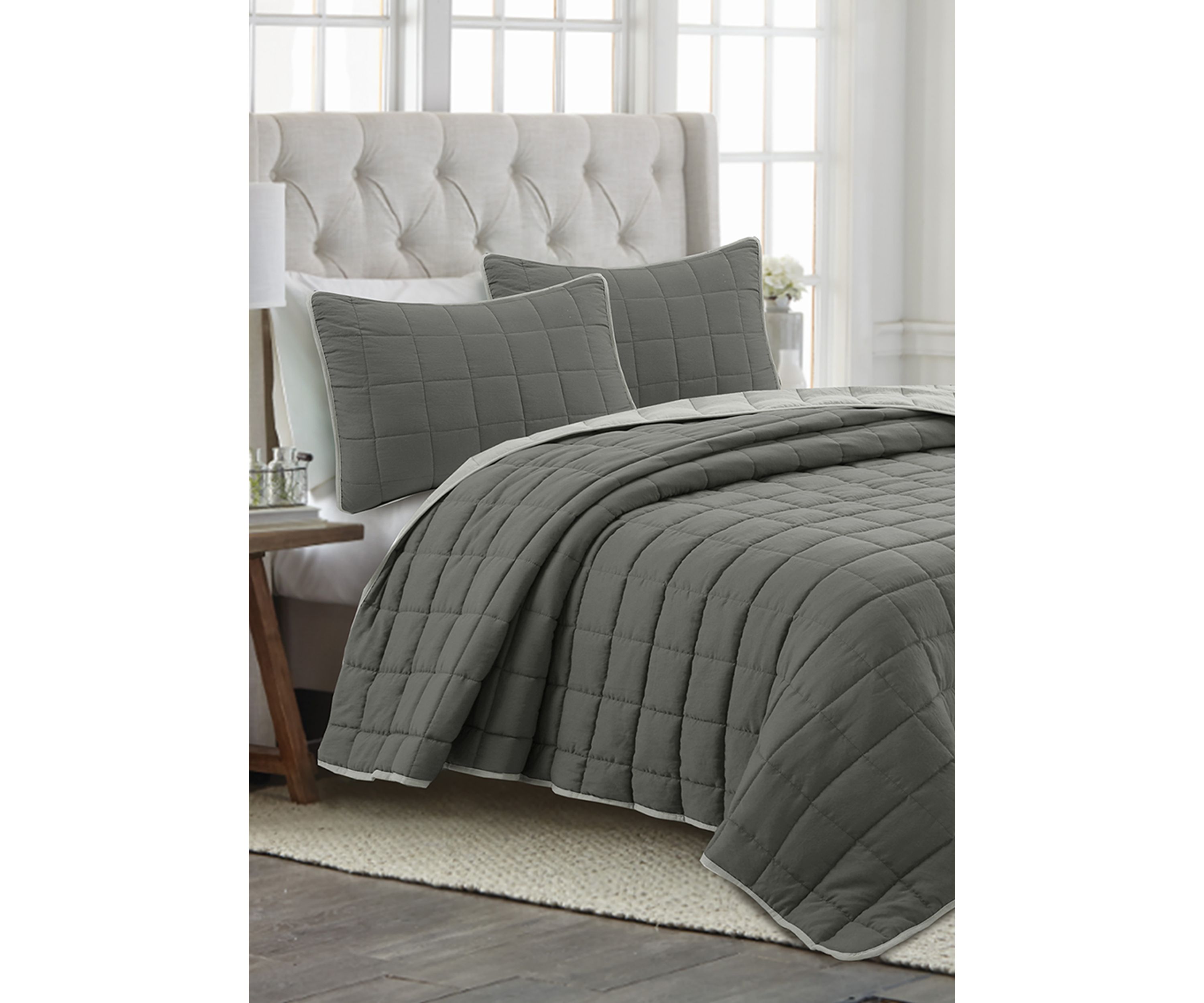 Solid Quilt Set 