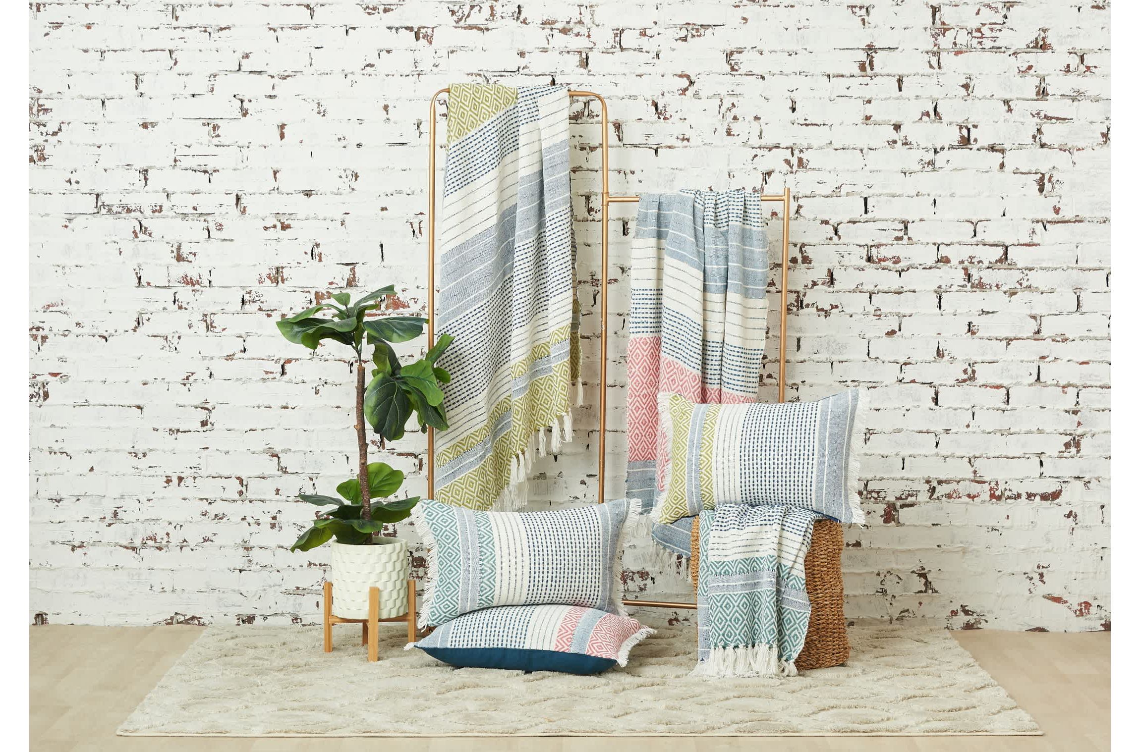 Berkley Hibiscus Throw 