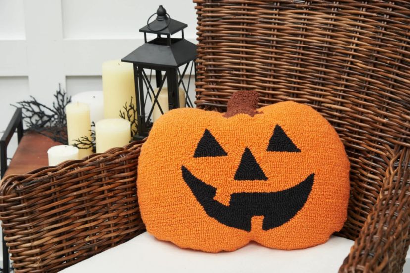 Pumpkin Shaped Halloween Hooked Halloween Throw Pillow 16" x 18"