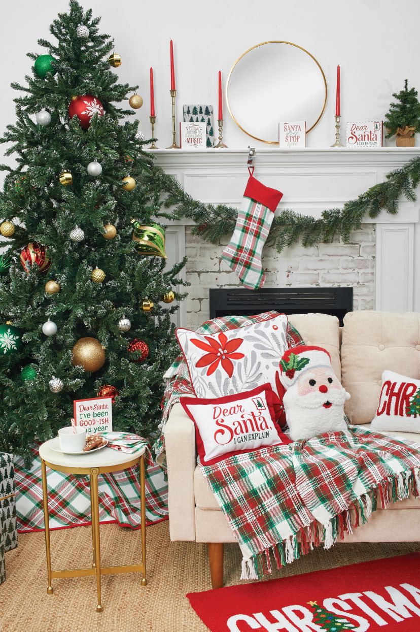 St. Nick Santa Claus Christmas Shaped Hooked Christmas Throw Pillow 16" x 16"