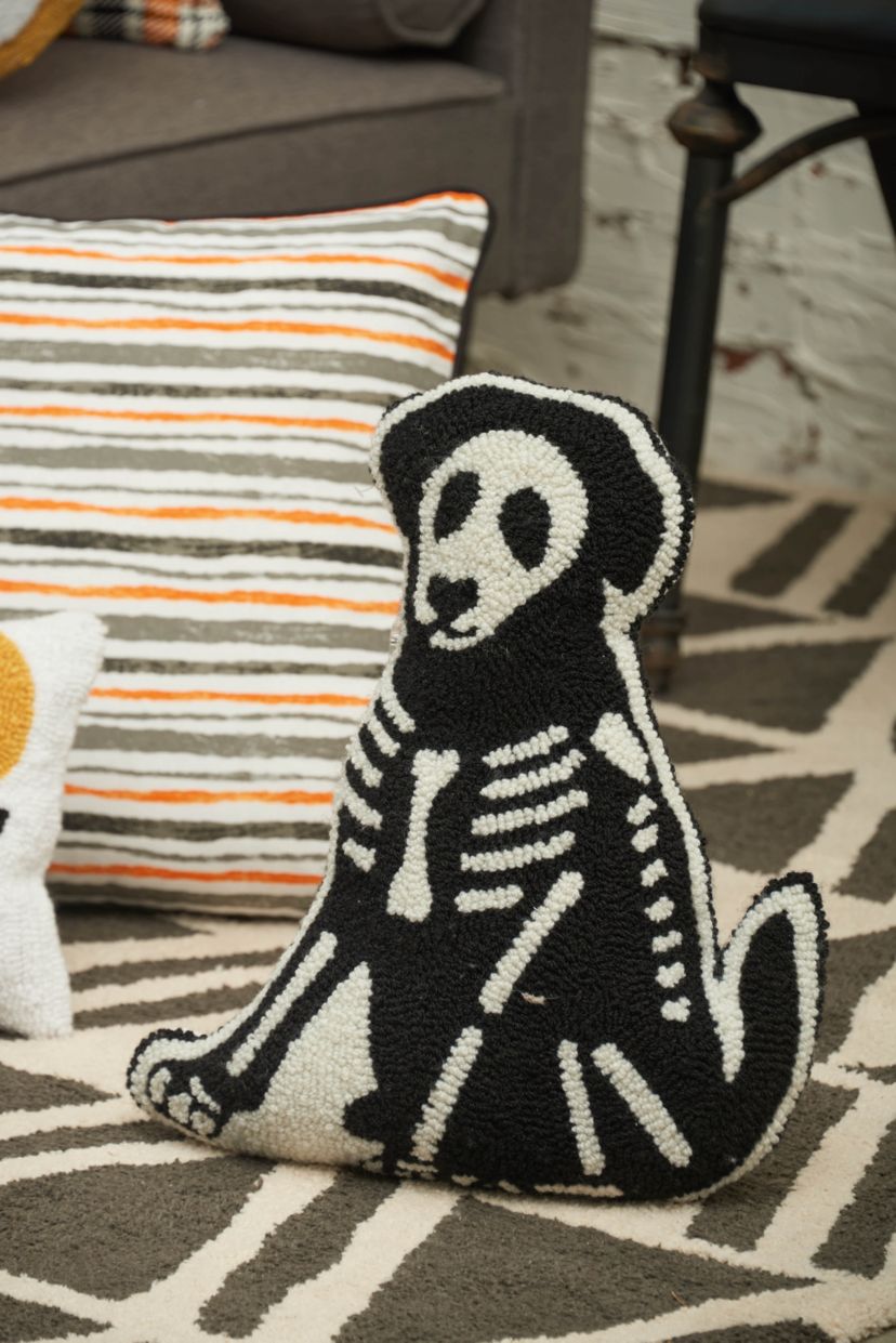 18" x 18" Dog Skeleton Shaped Hooked Throw Pillow