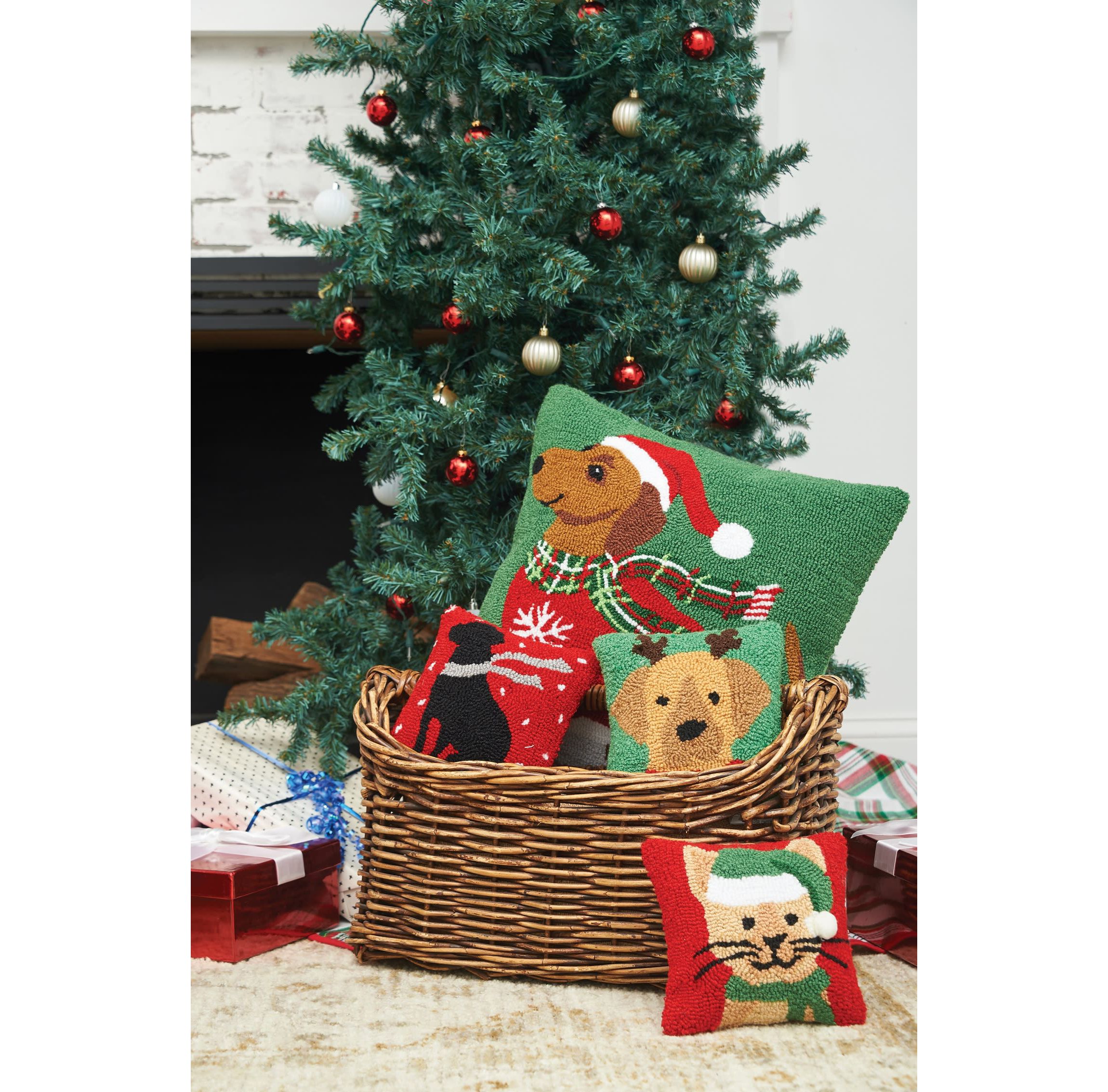 Winter Christmas Black Dog Hooked Christmas Throw Pillow 8" x 8"