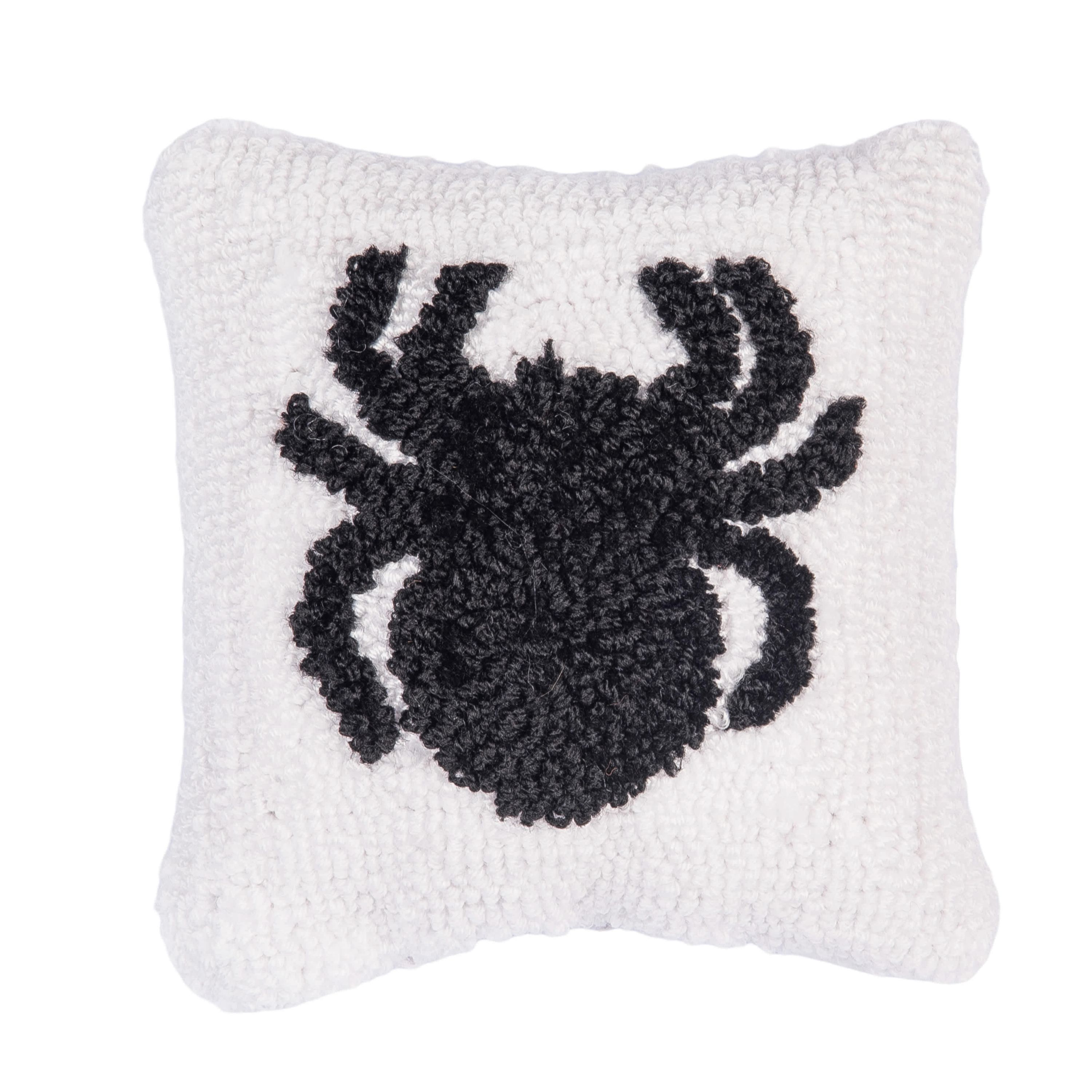 8" x 8" Mini Spider Hooked Throw Pillow