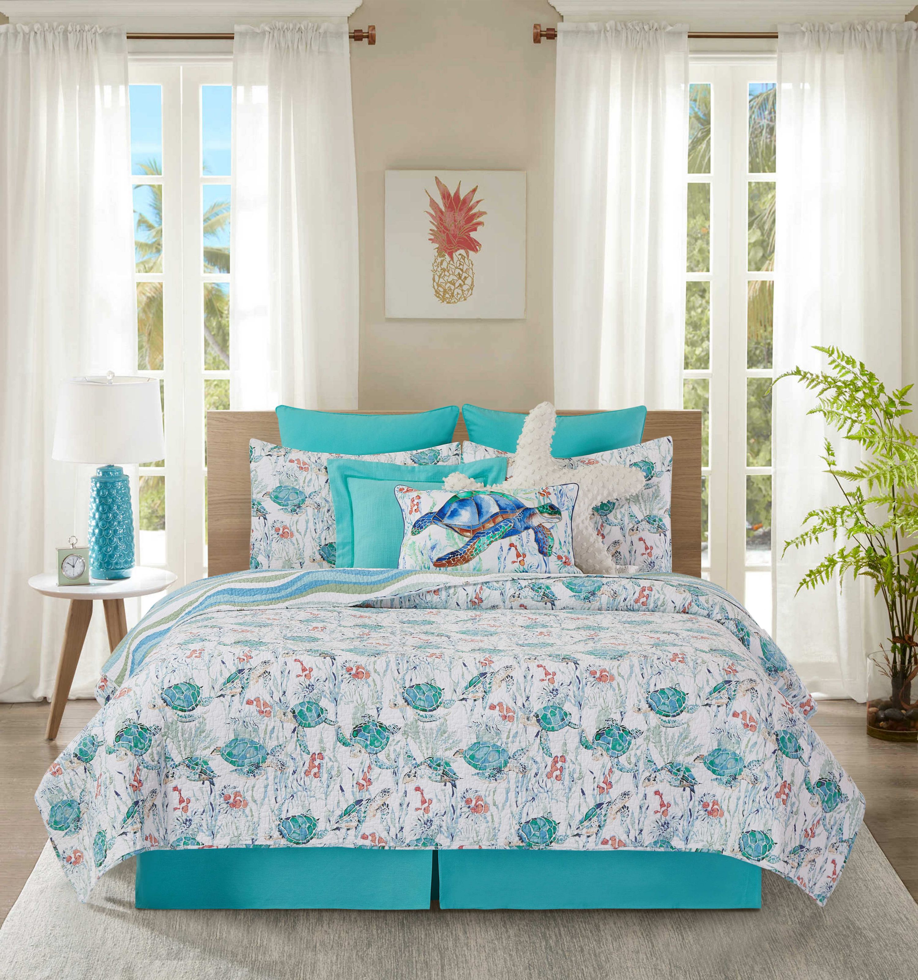 Sea Turtle Cove Full/Queen Bed 3 Piece Quilt Set