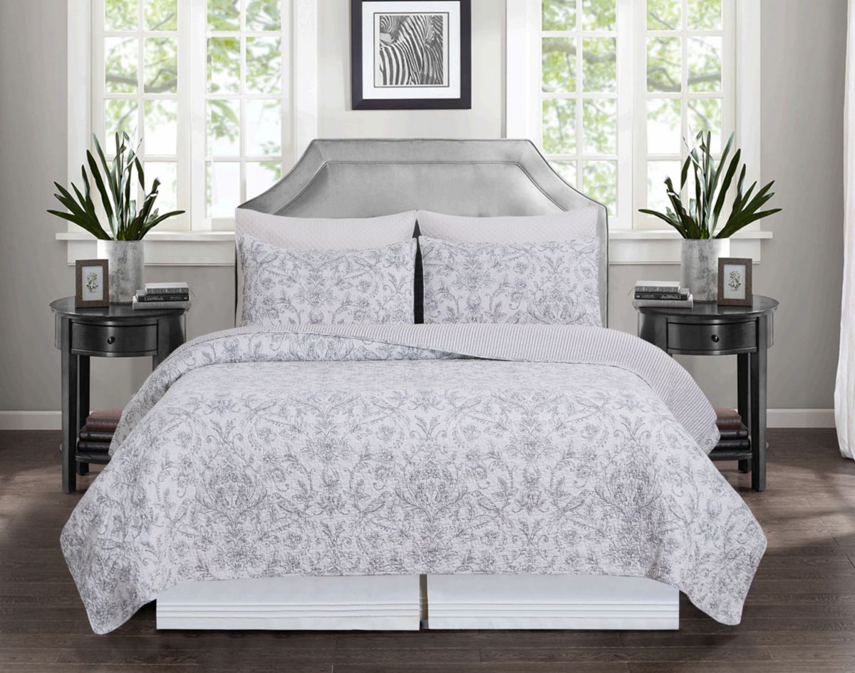 Callahan Songbirds Full/Queen Bedding 3 Piece Quilt Set