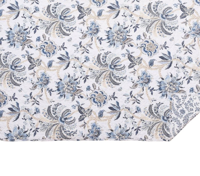 Braganza Blue Bell Throw
