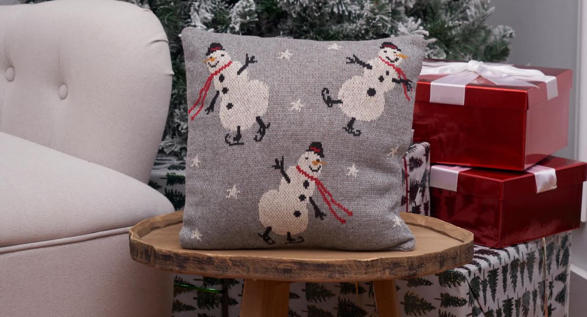 Snowman Christmas Throw Pillow 12" x 12"