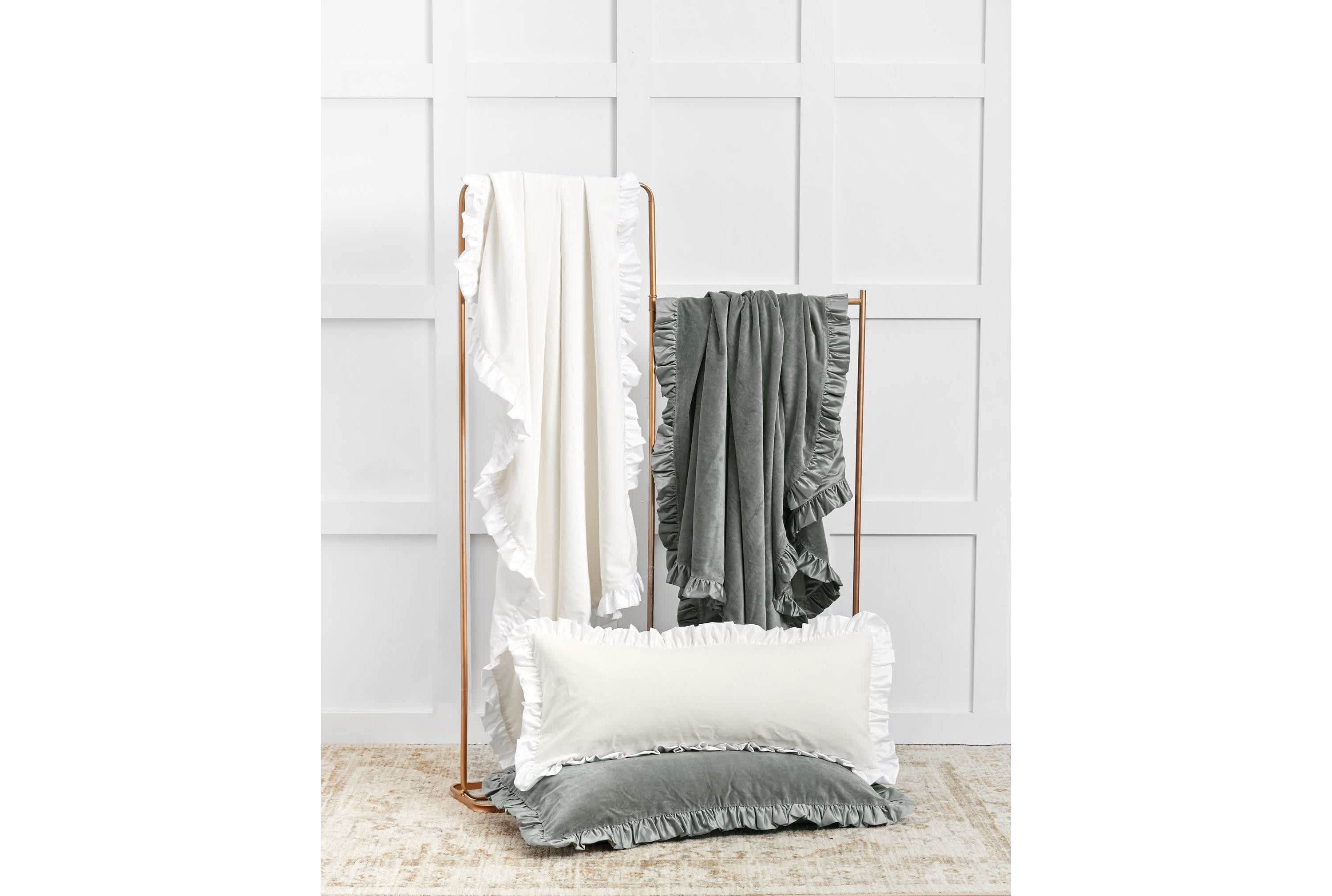 Ishana Silver Sage Throw 