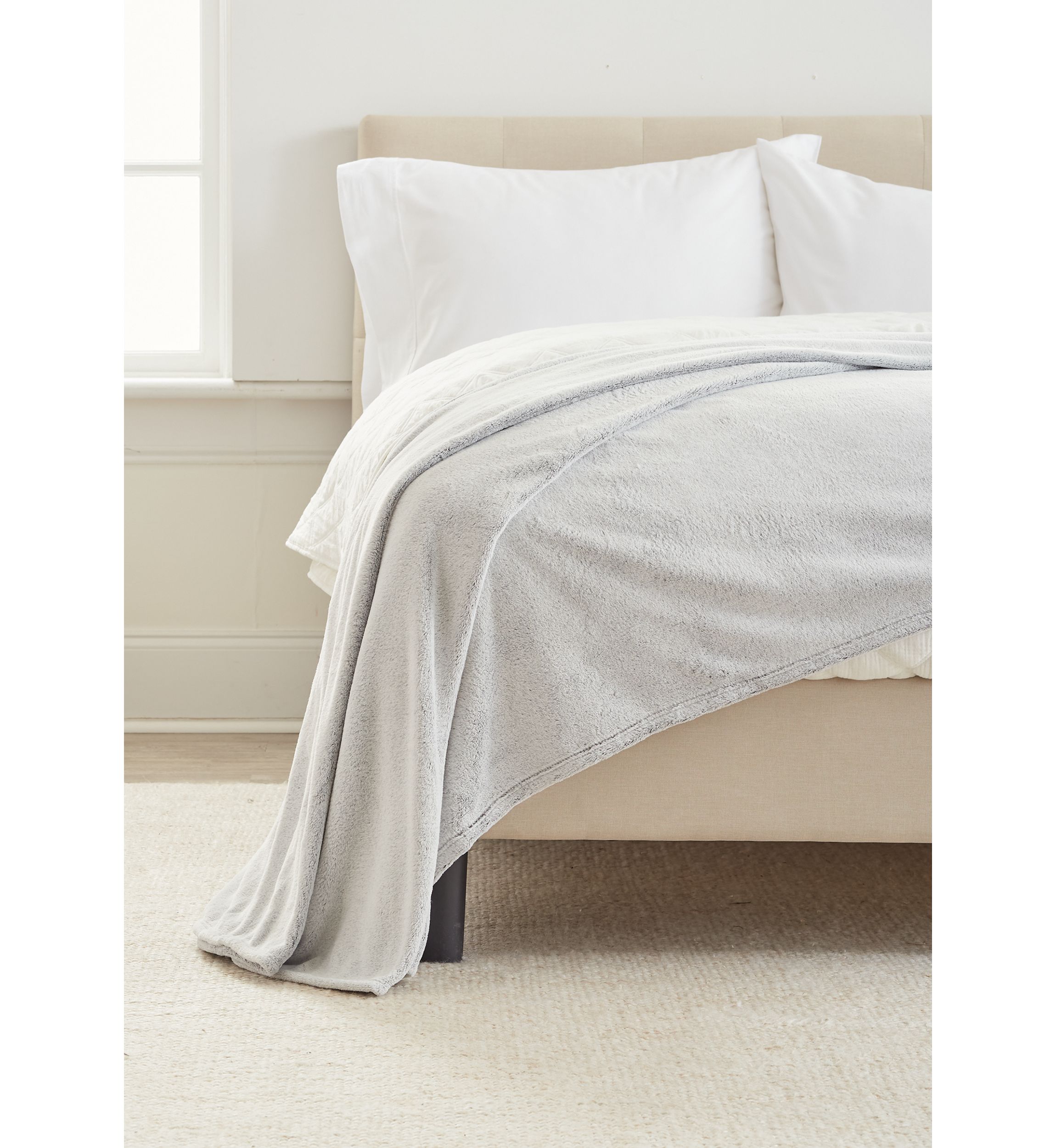 Heather Faux Fur Blanket
