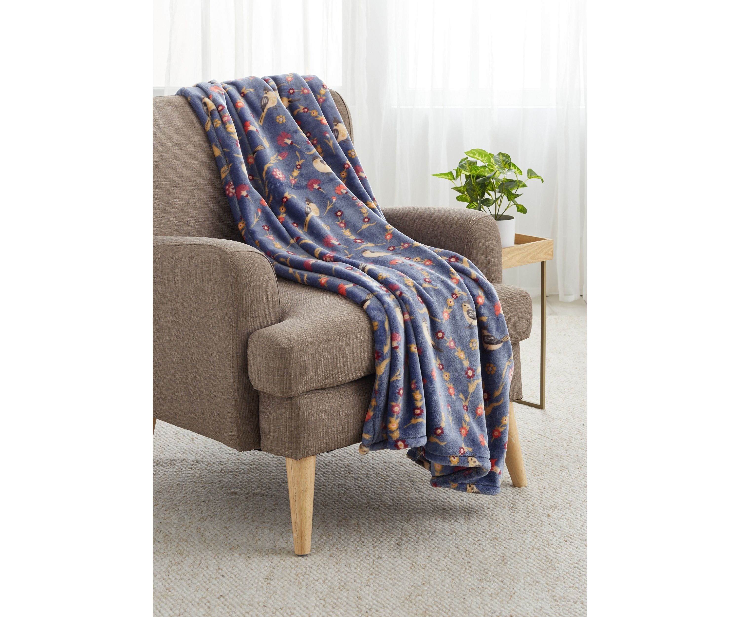Luxury Velvet Throw 