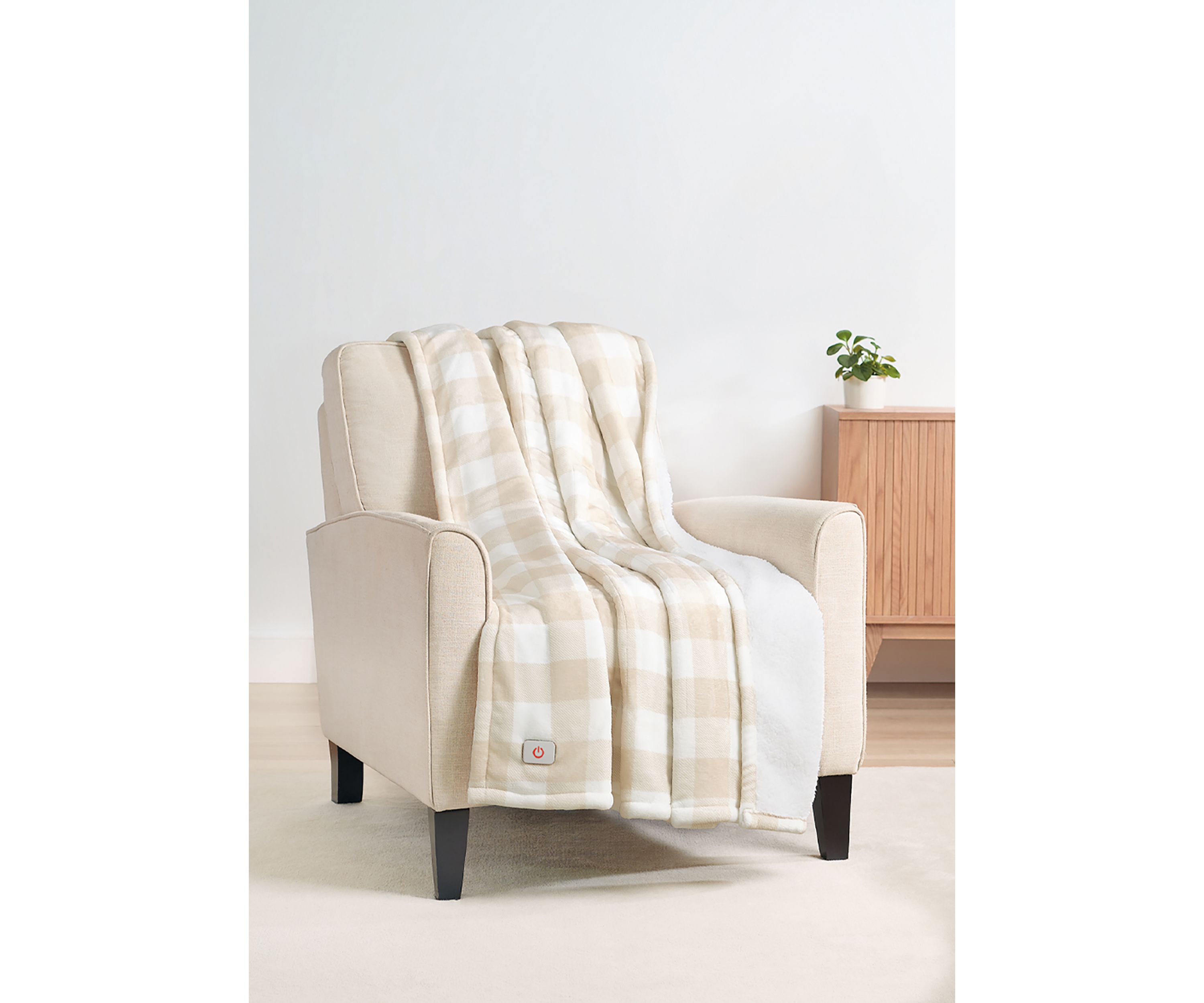 Buff Check Heated Throw