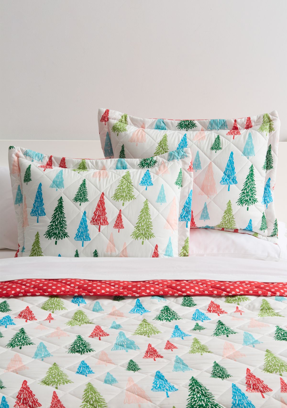 Multicolored Trees Quilt Set
