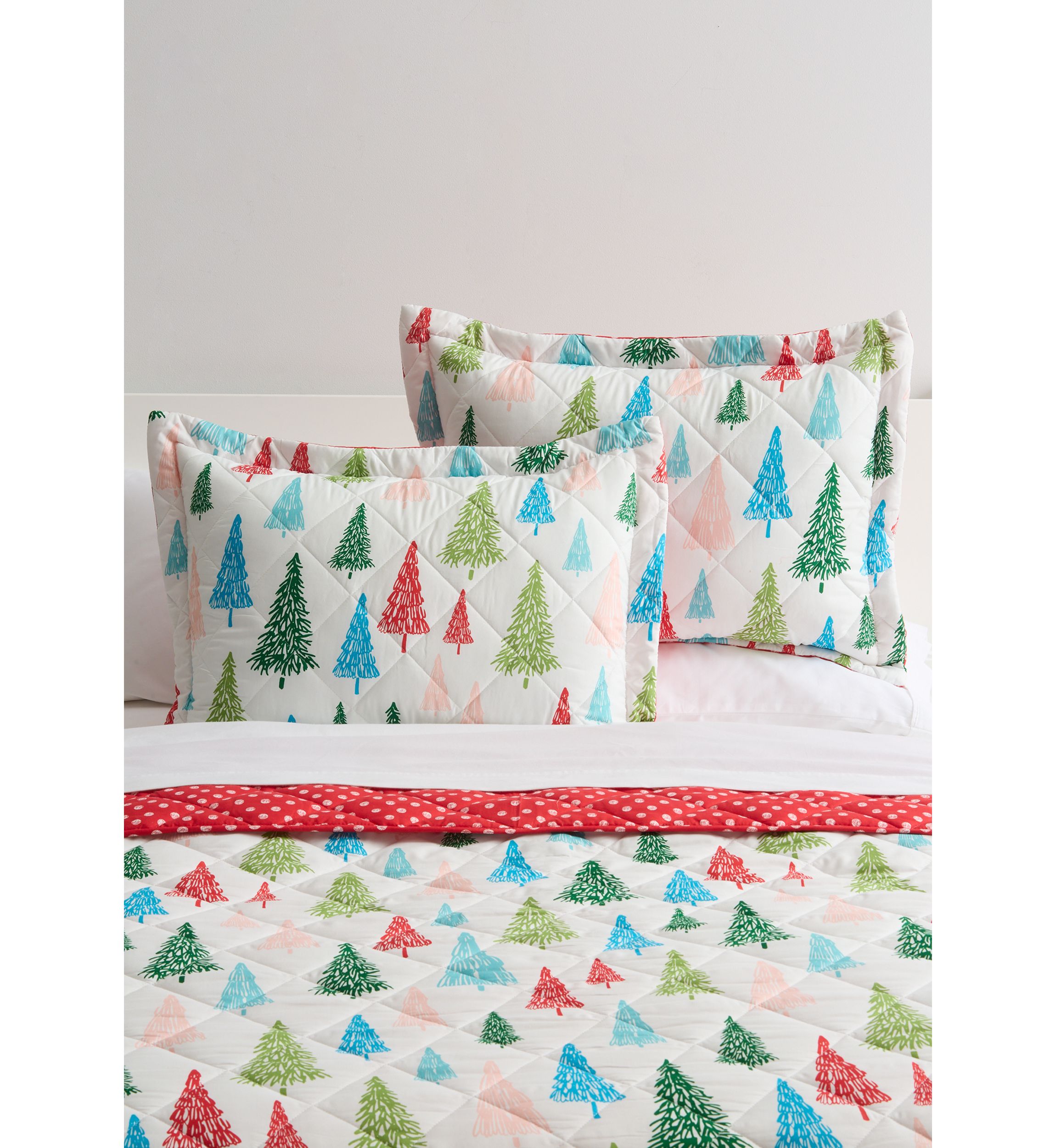 Multicolored Trees Quilt Set