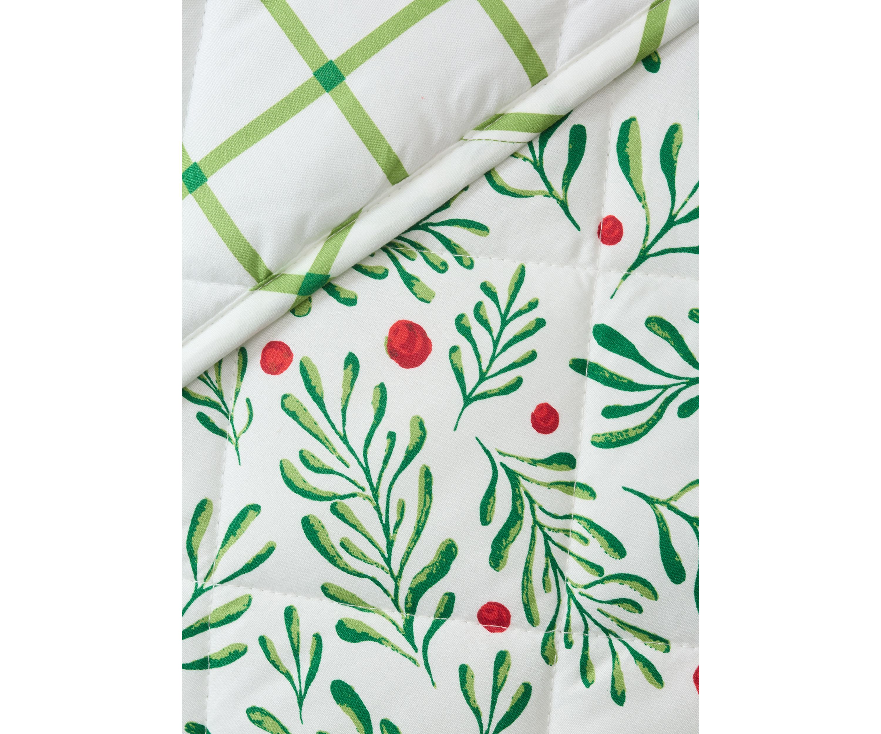 Holly Branch Quilt Set