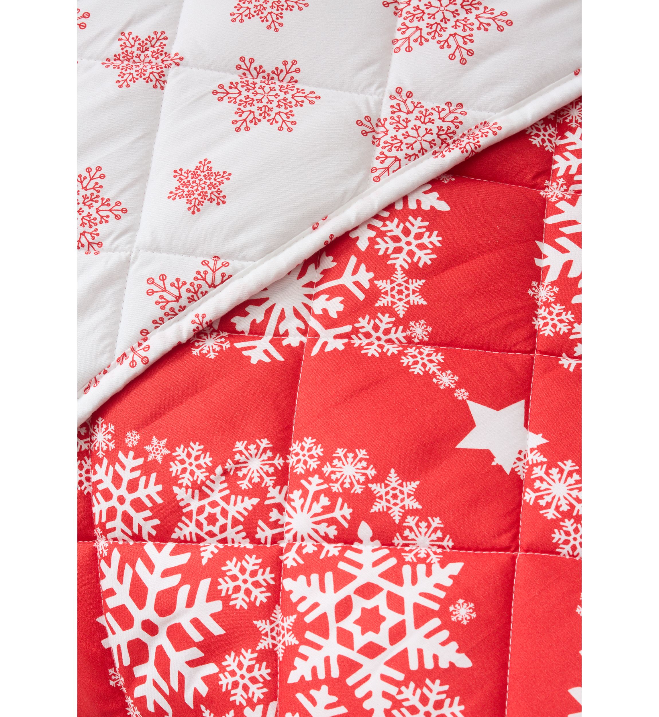 Red Snowflake Tree Quilt Set