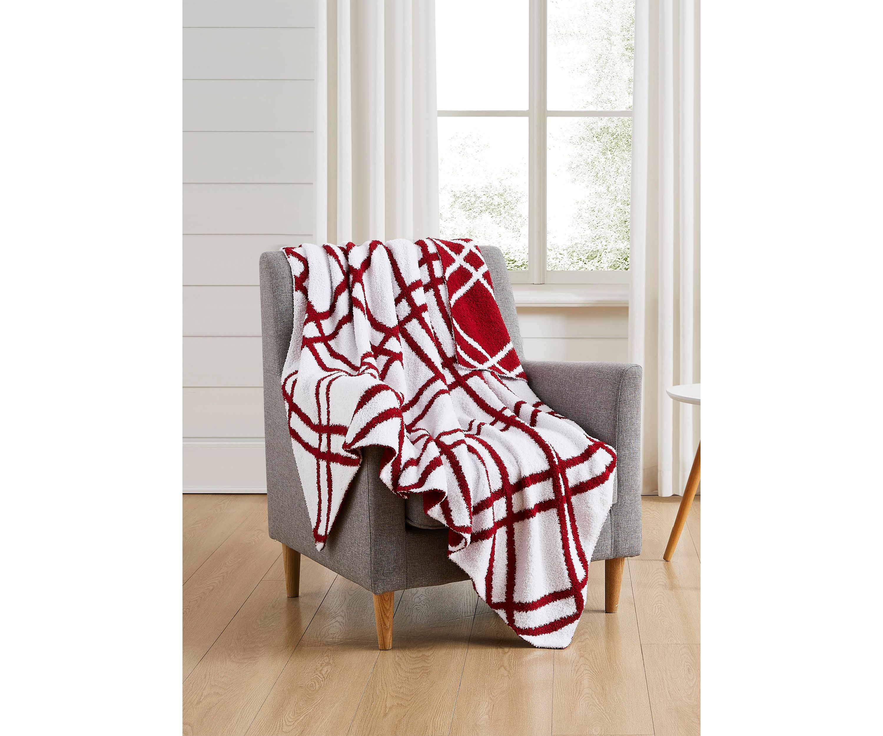 Red and White Feathered Knit Throw Blanket
