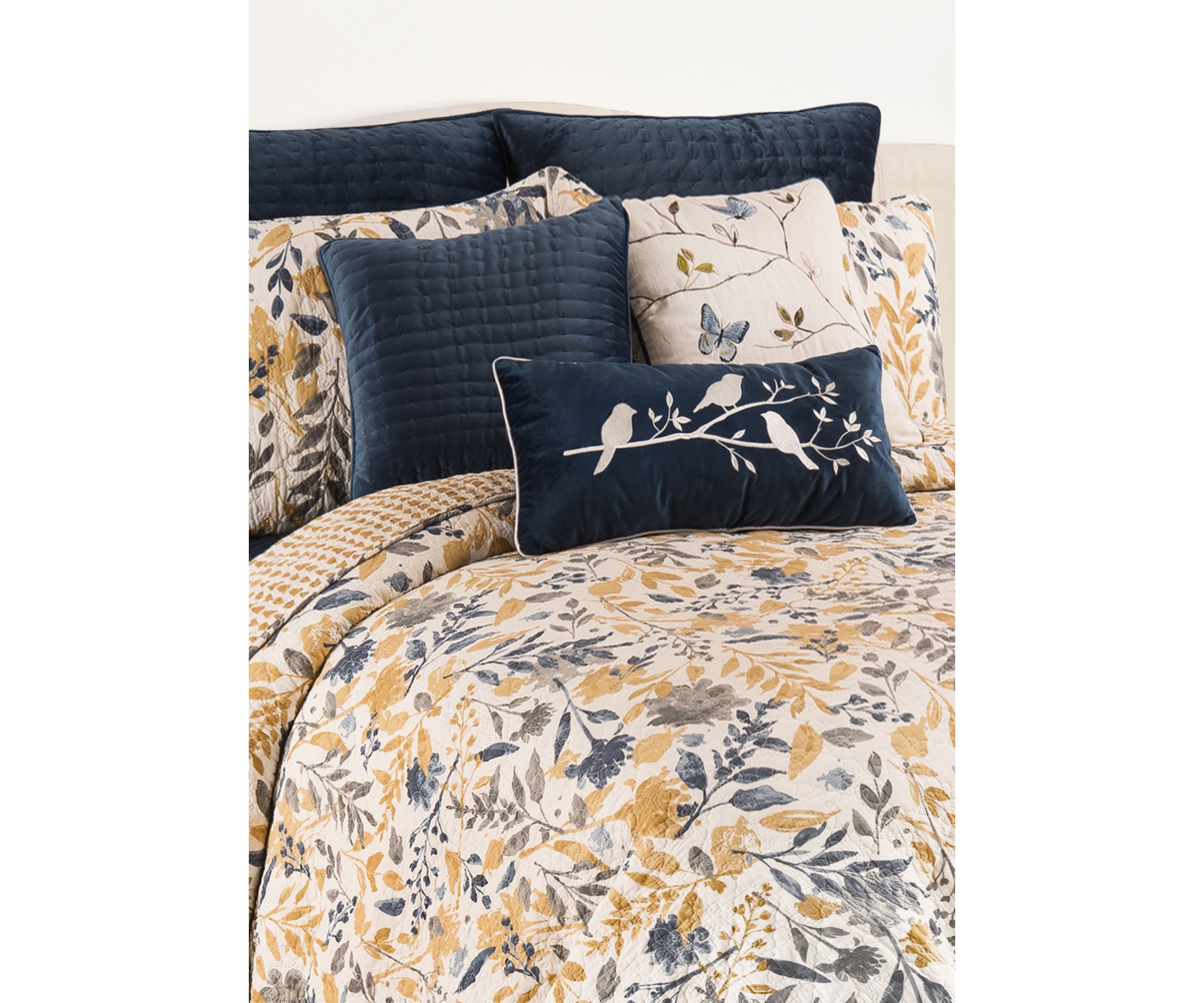 Natural Home Floral Quilt Set