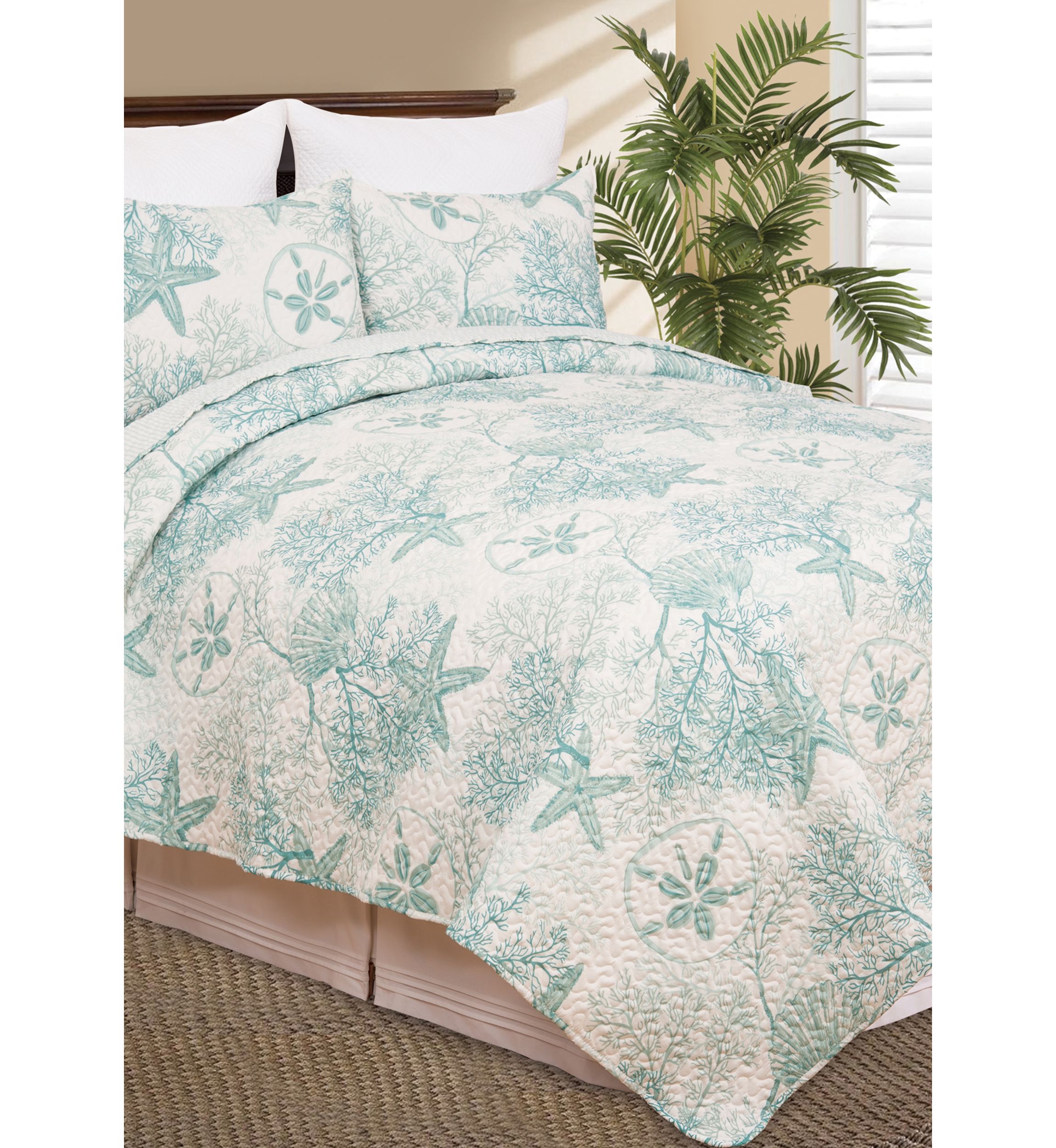 Ocean Treasures Coastal Quilt Set