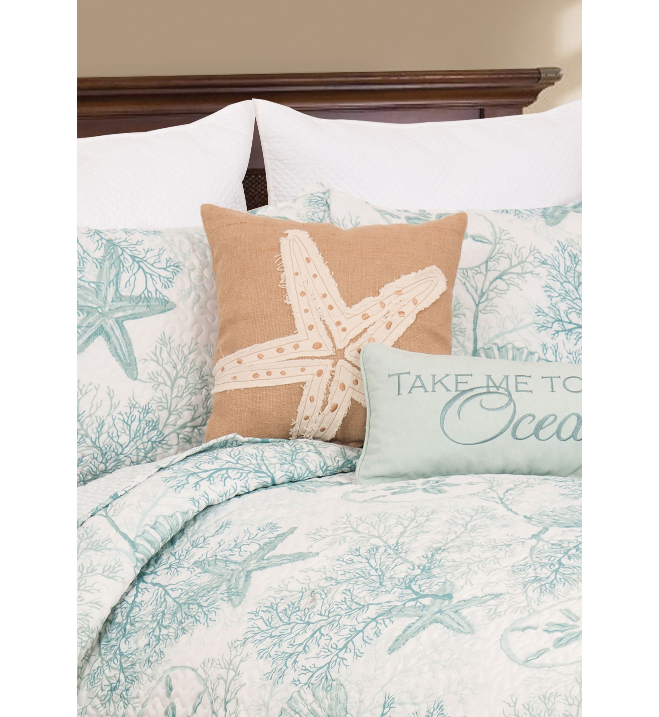 Ocean Treasures Coastal Quilt Set