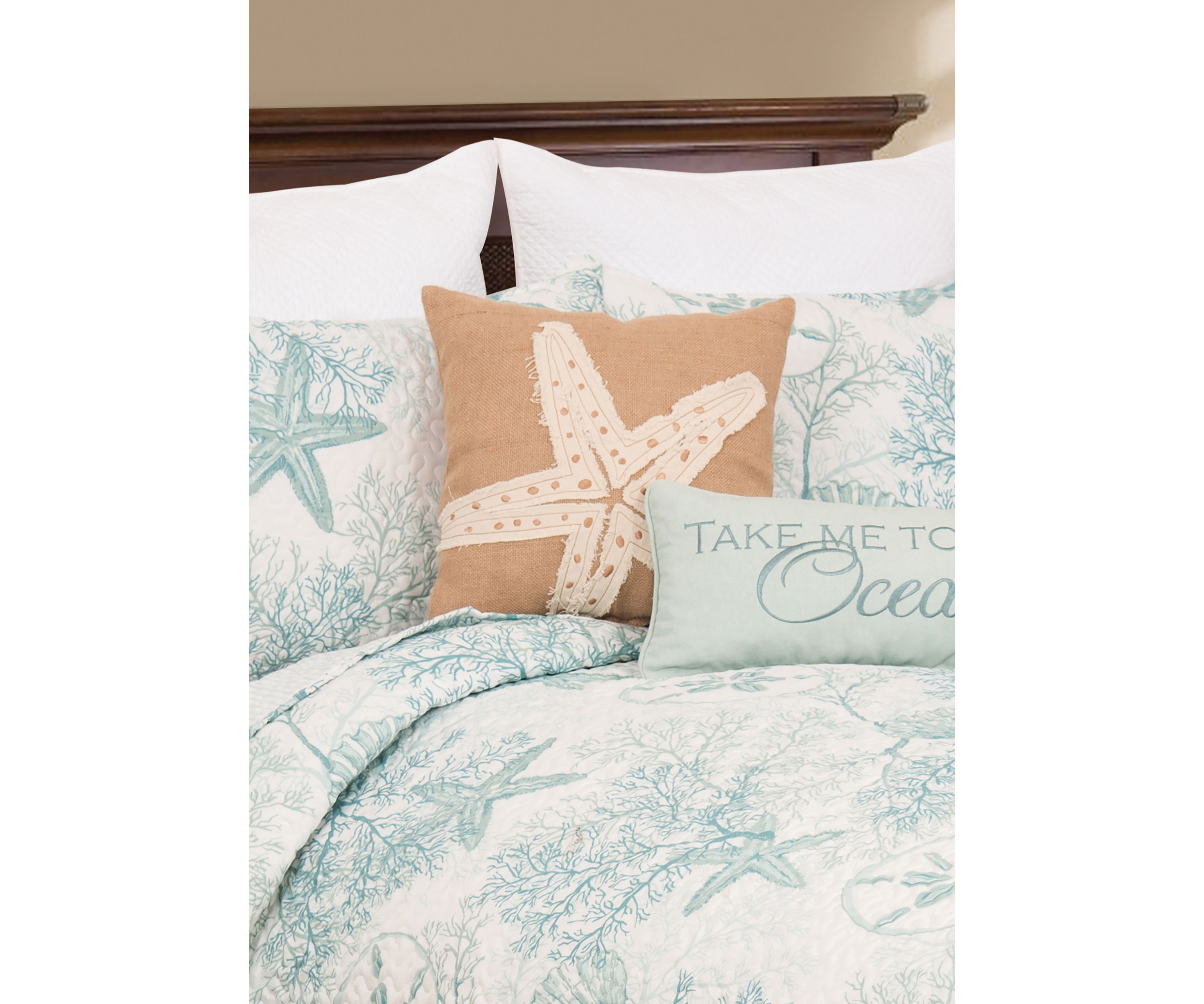 Ocean Treasures Coastal Quilt Set