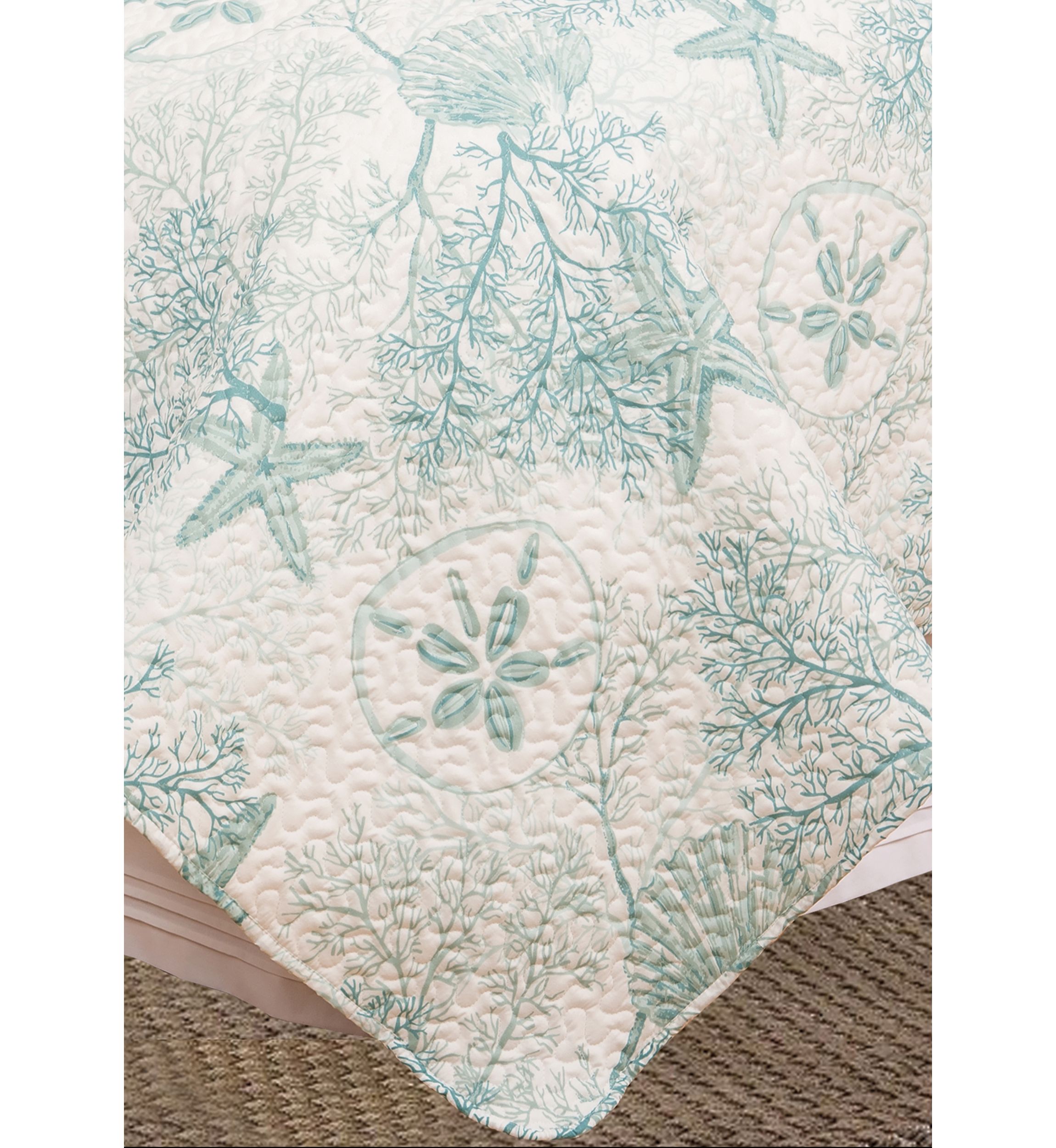Ocean Treasures Coastal Quilt Set