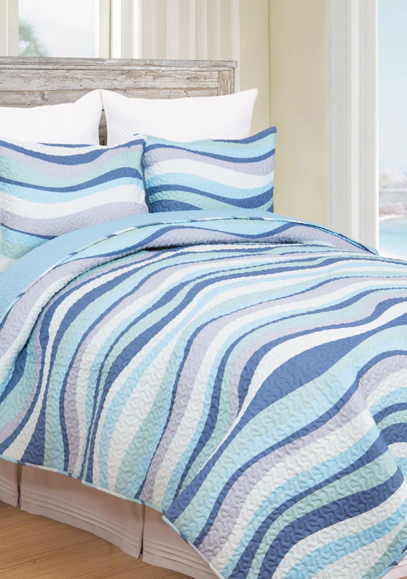 Seawaves Coastal Quilt Set