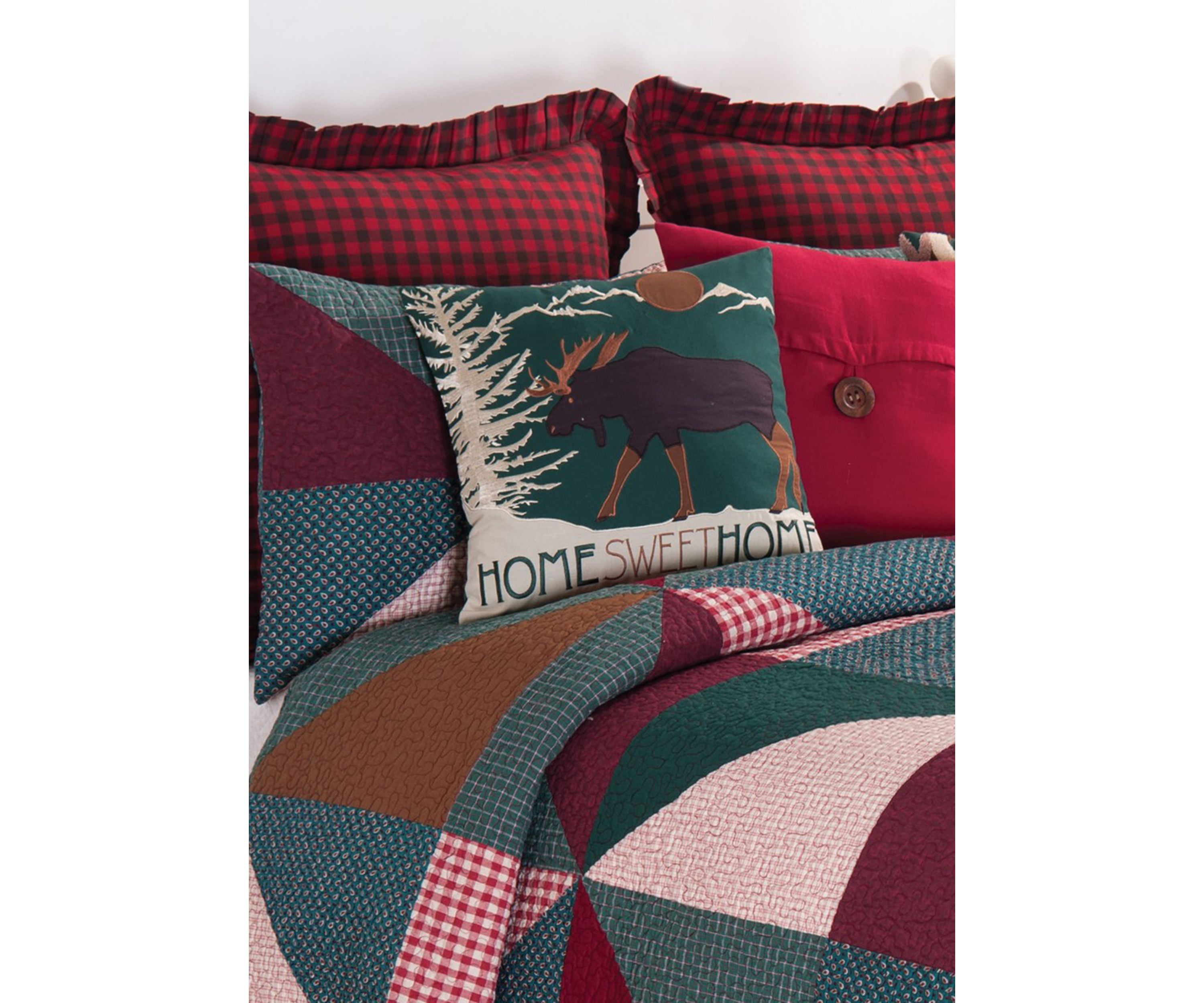 Shady Pines Rustic Lodge Quilt Set