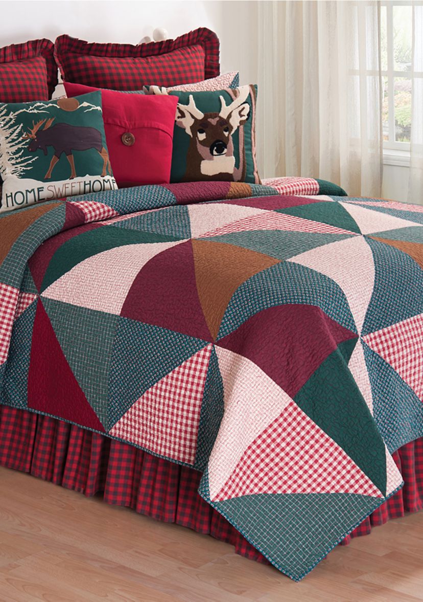 Shady Pines Rustic Lodge Quilt Set