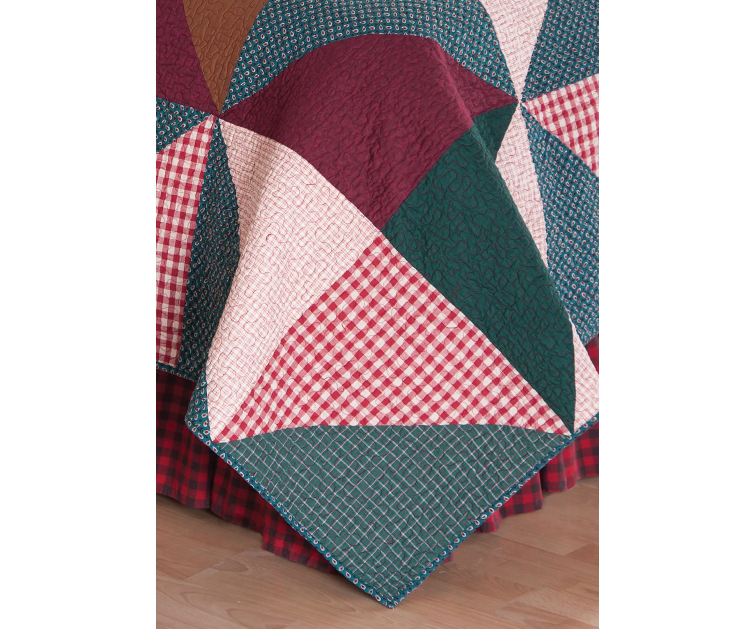 Shady Pines Rustic Lodge Quilt Set