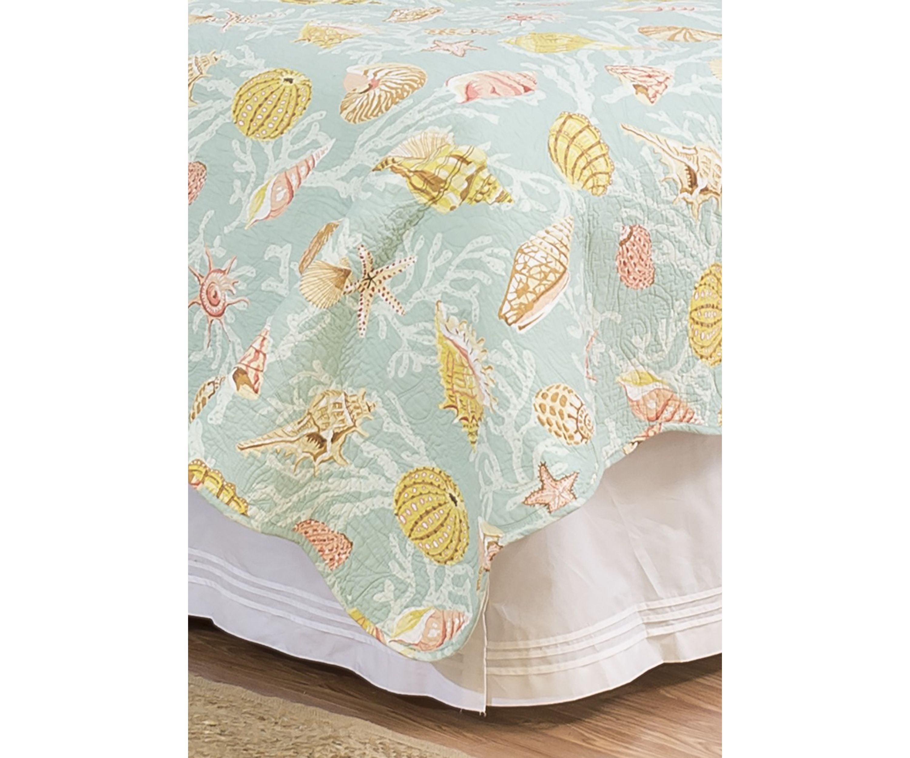 St. Martin Coastal Blue Quilt Set