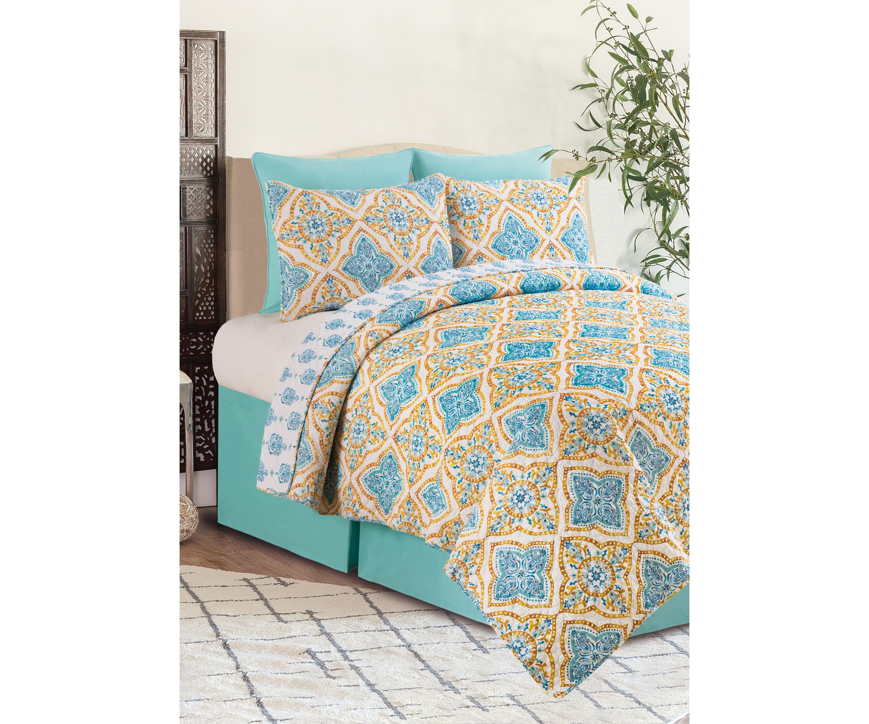 Terrace Medallion Quilt Set