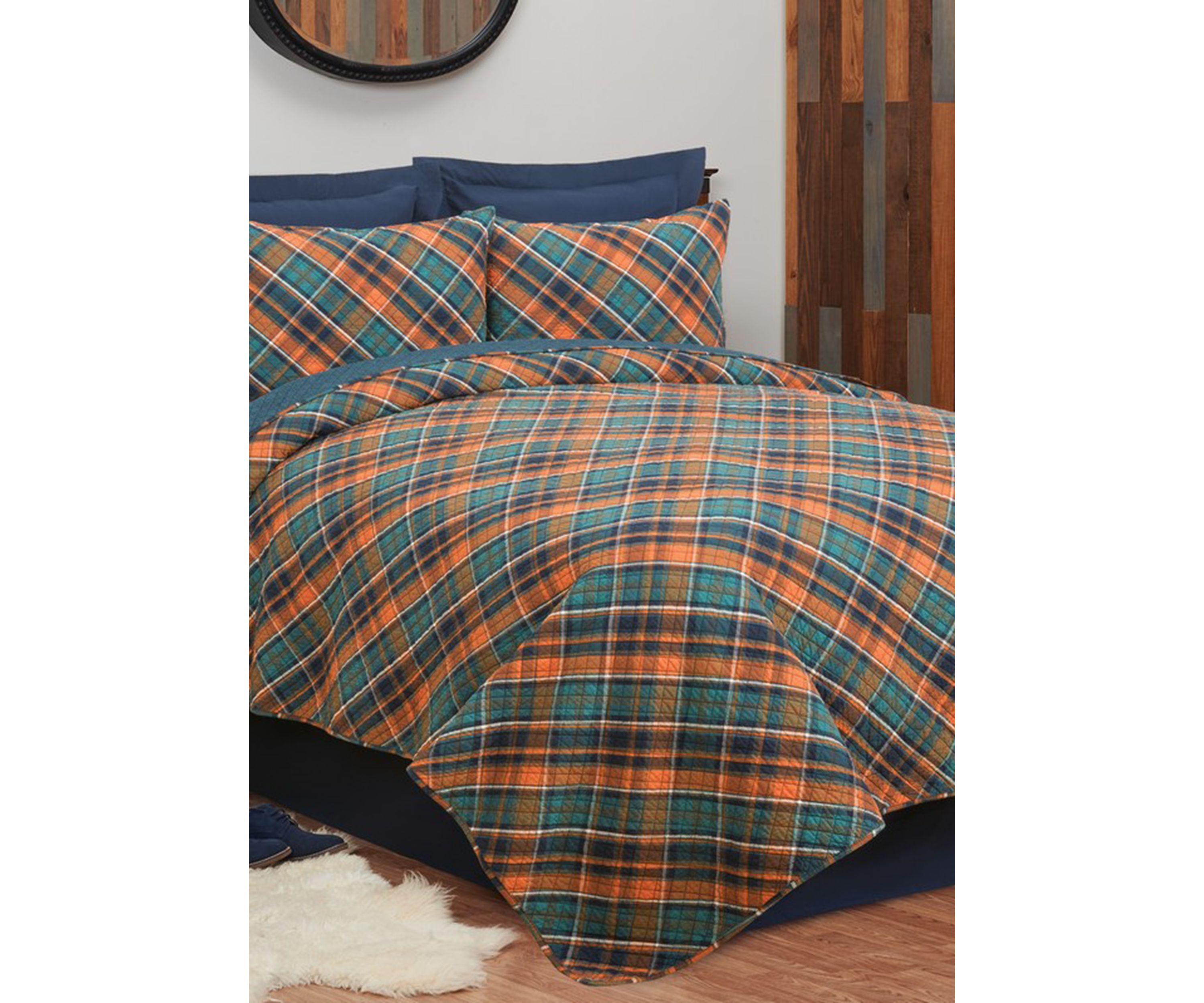 Troy Plaid Quilt Set