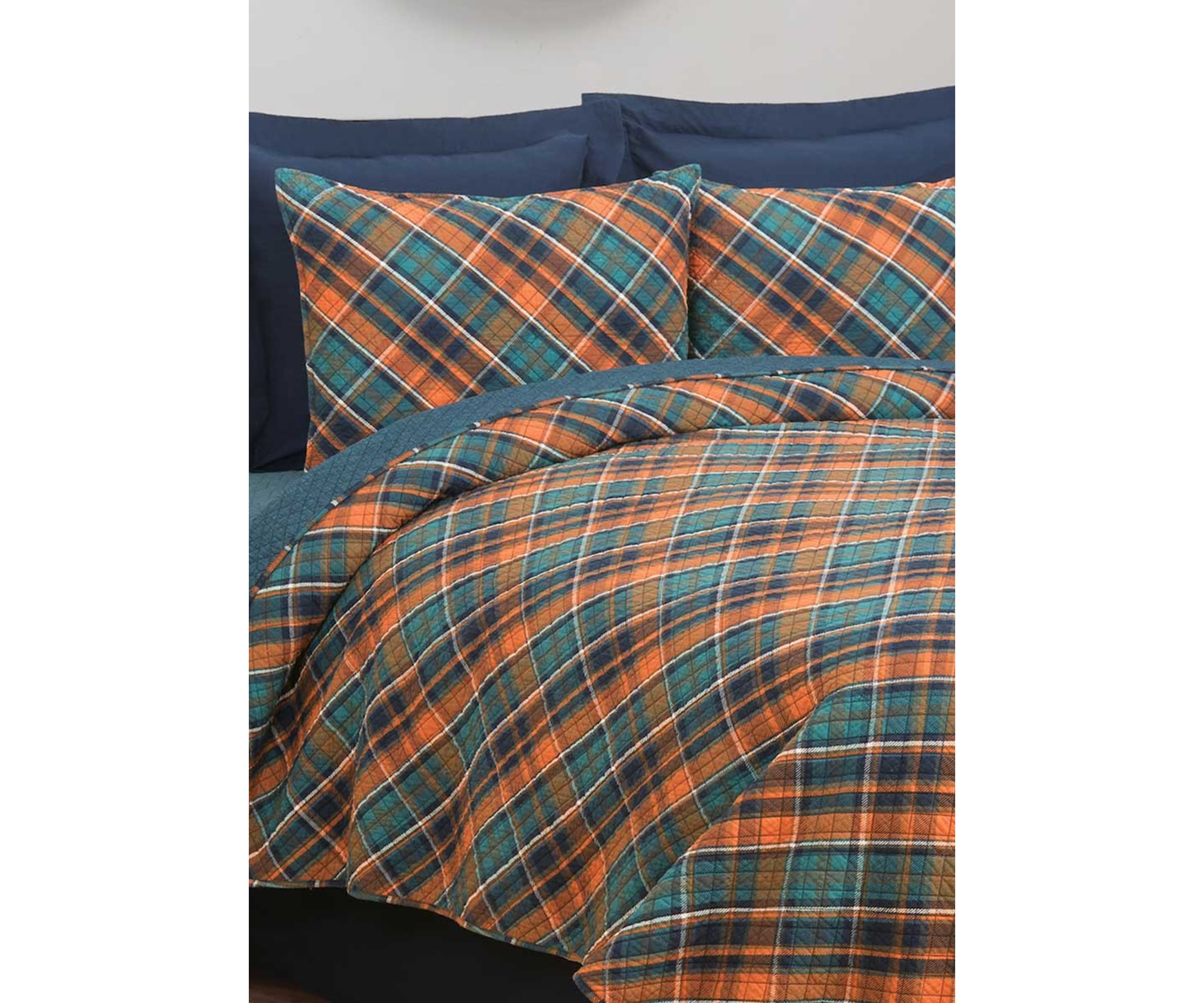 Troy Plaid Quilt Set