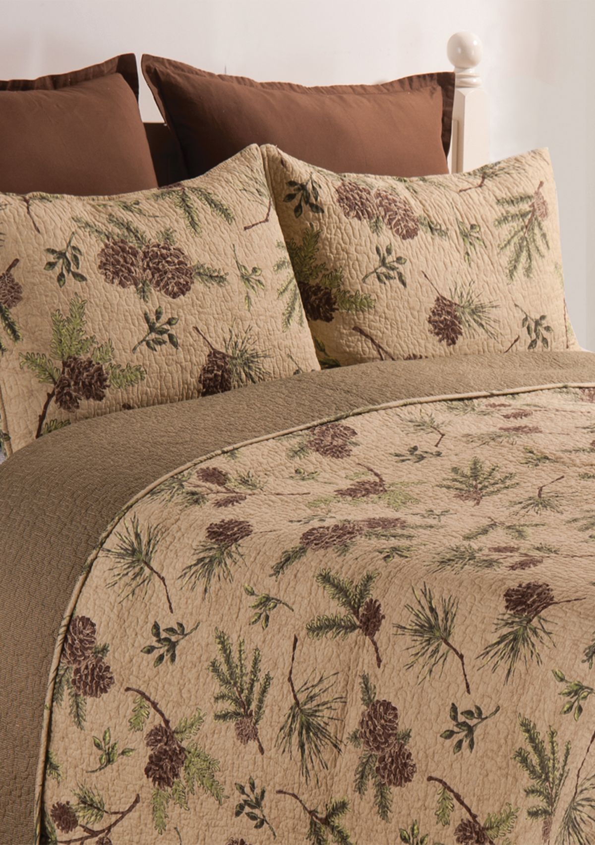 Woodland Retreat Rustic Lodge Quilt Set