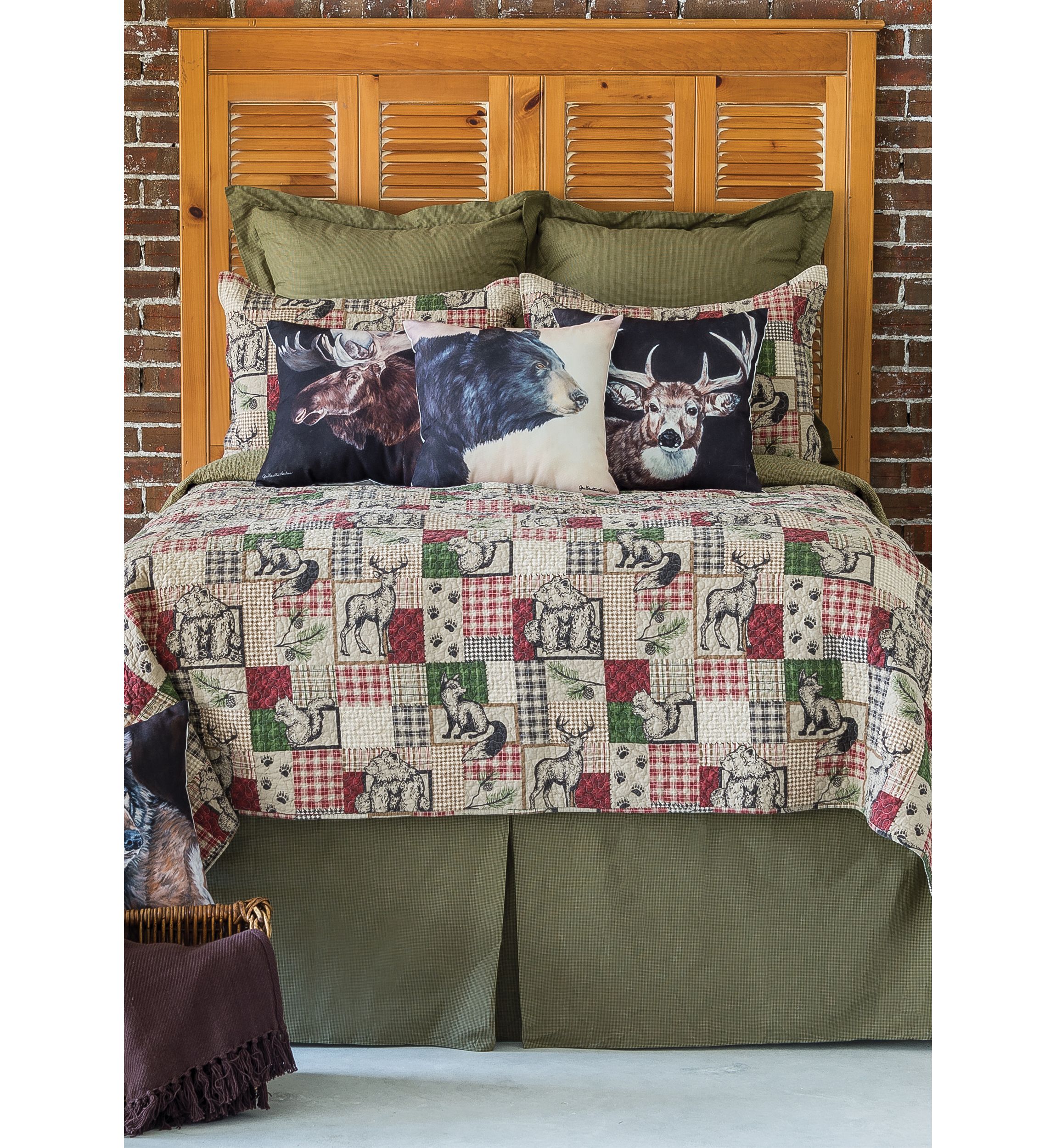 Caleb Quilt Set