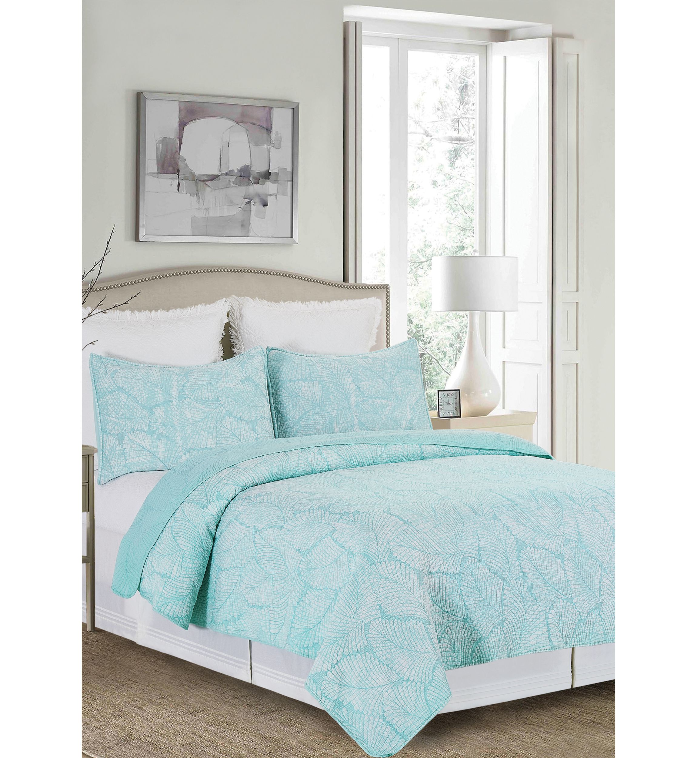 Blue Tropics Full/Queen Quilt Set