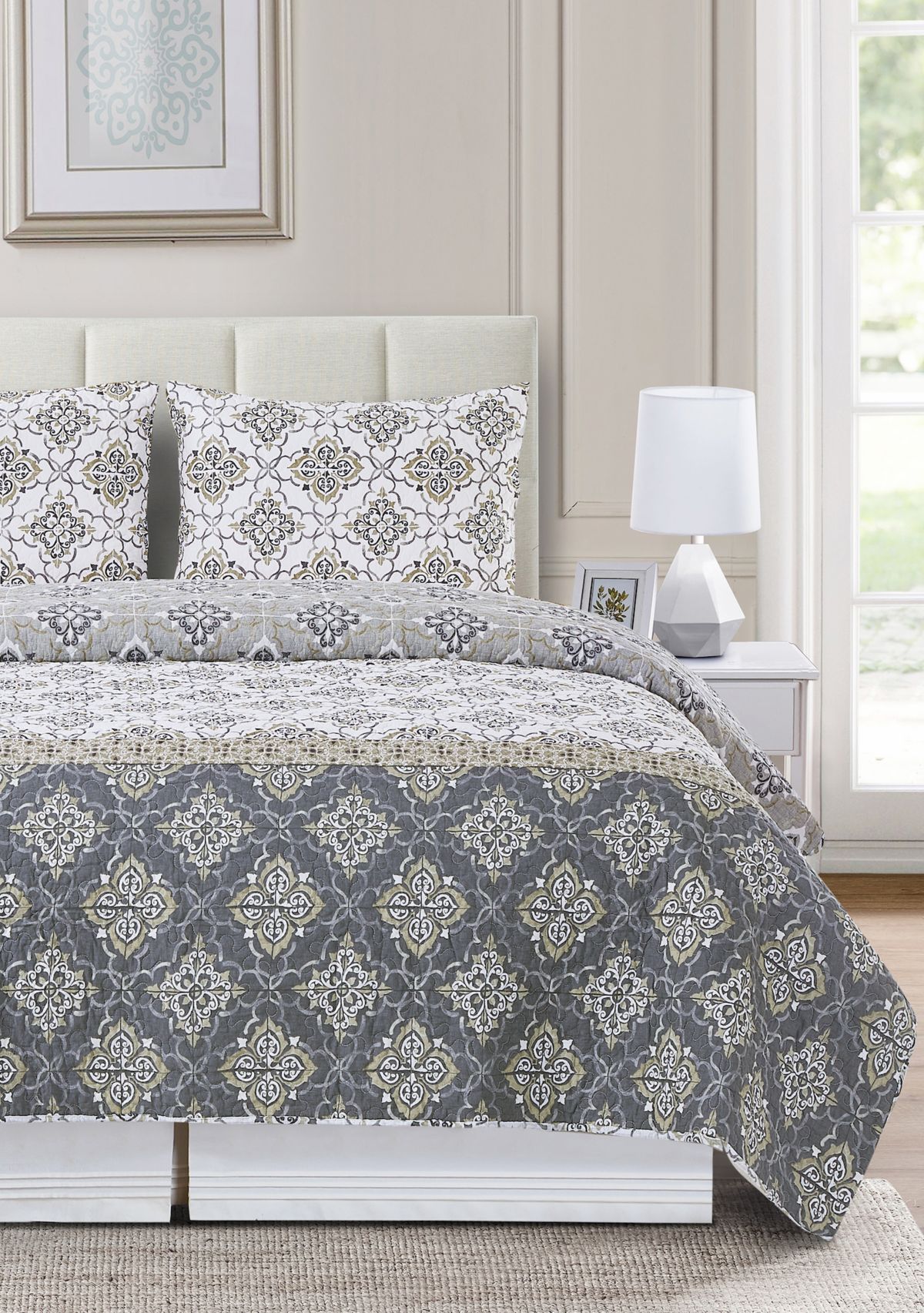 Jahmir Quilt 3 Piece Set