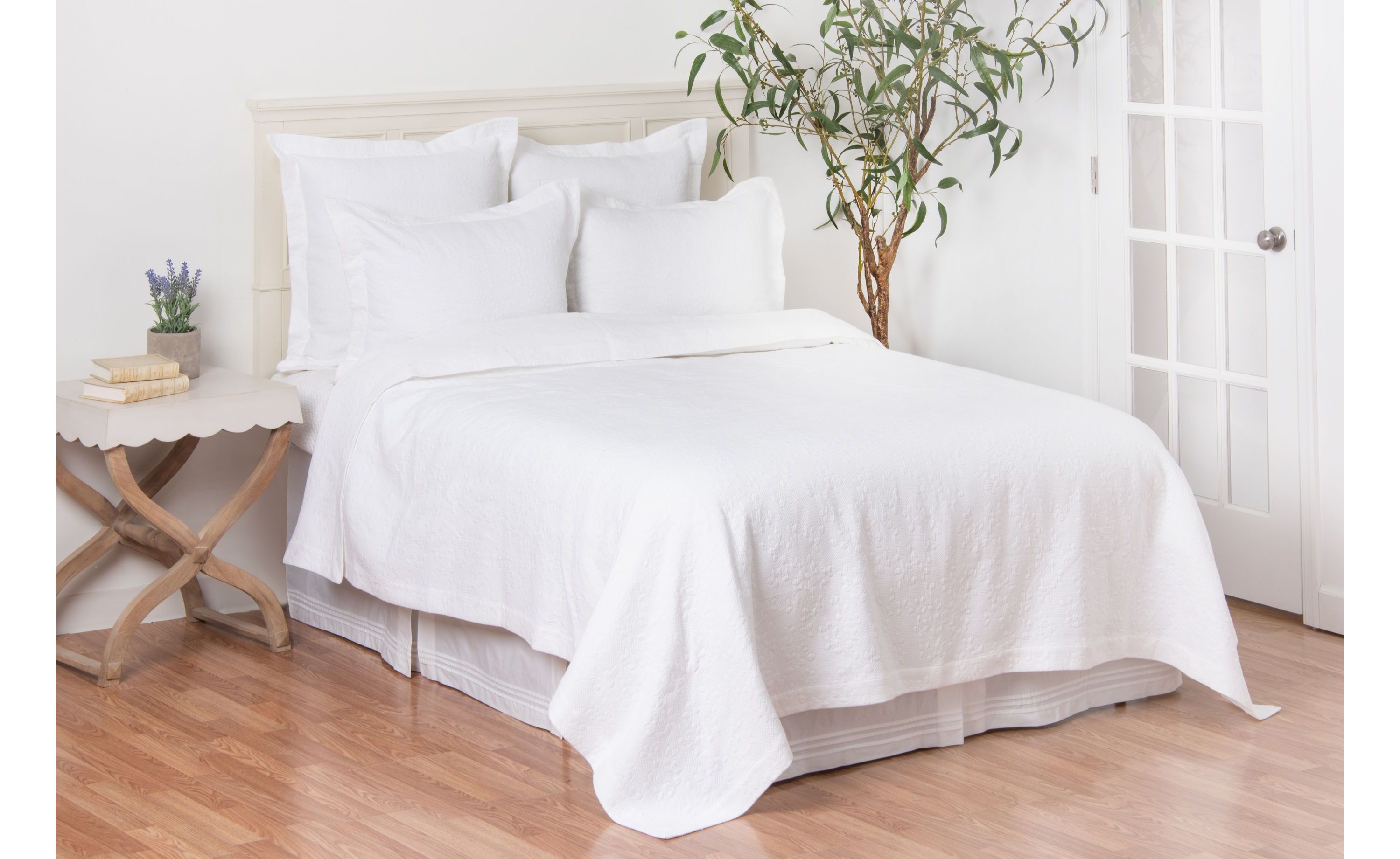 26" x 26" Jardin Matelasse Euro Sham