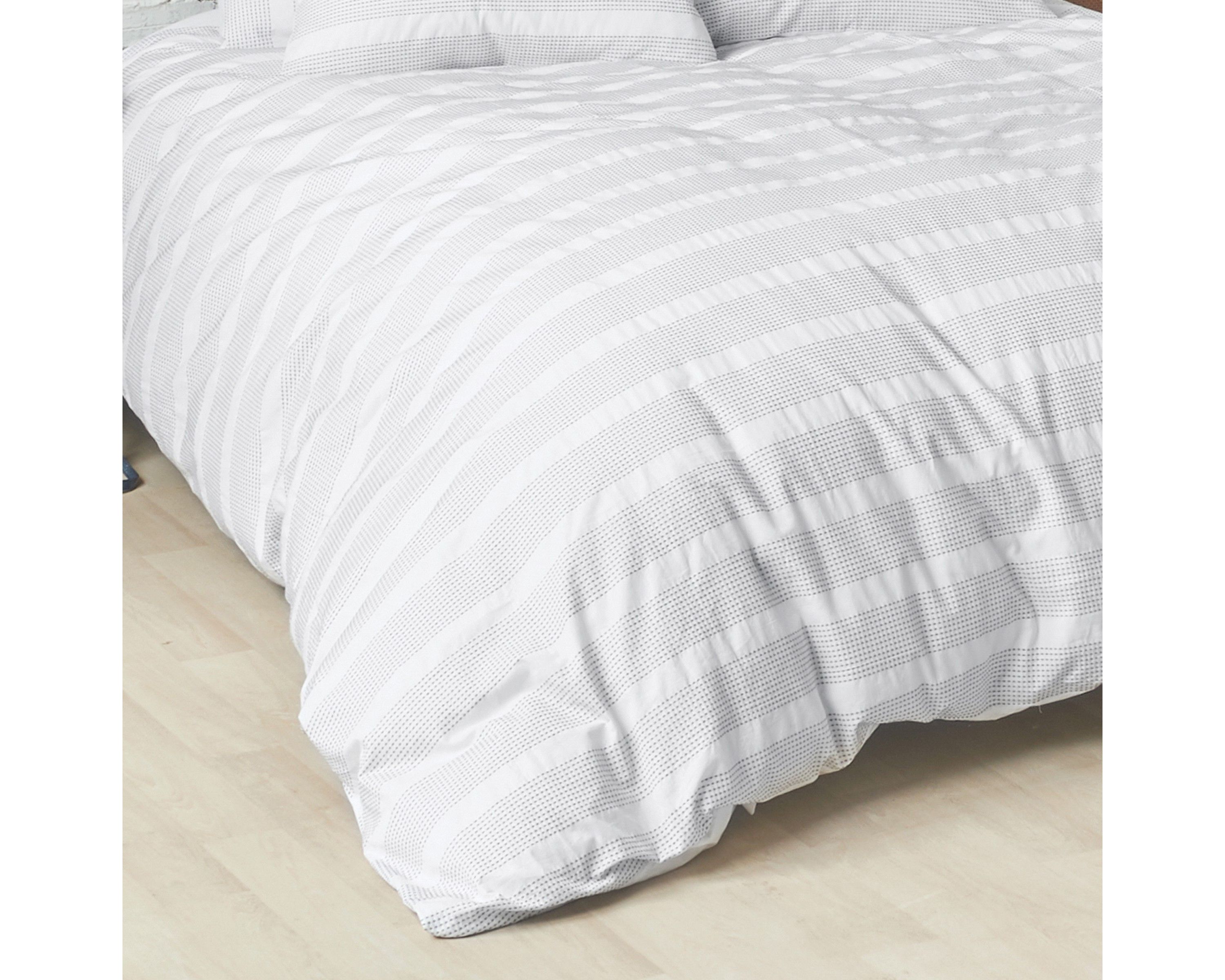 Mason Queen Duvet Cover